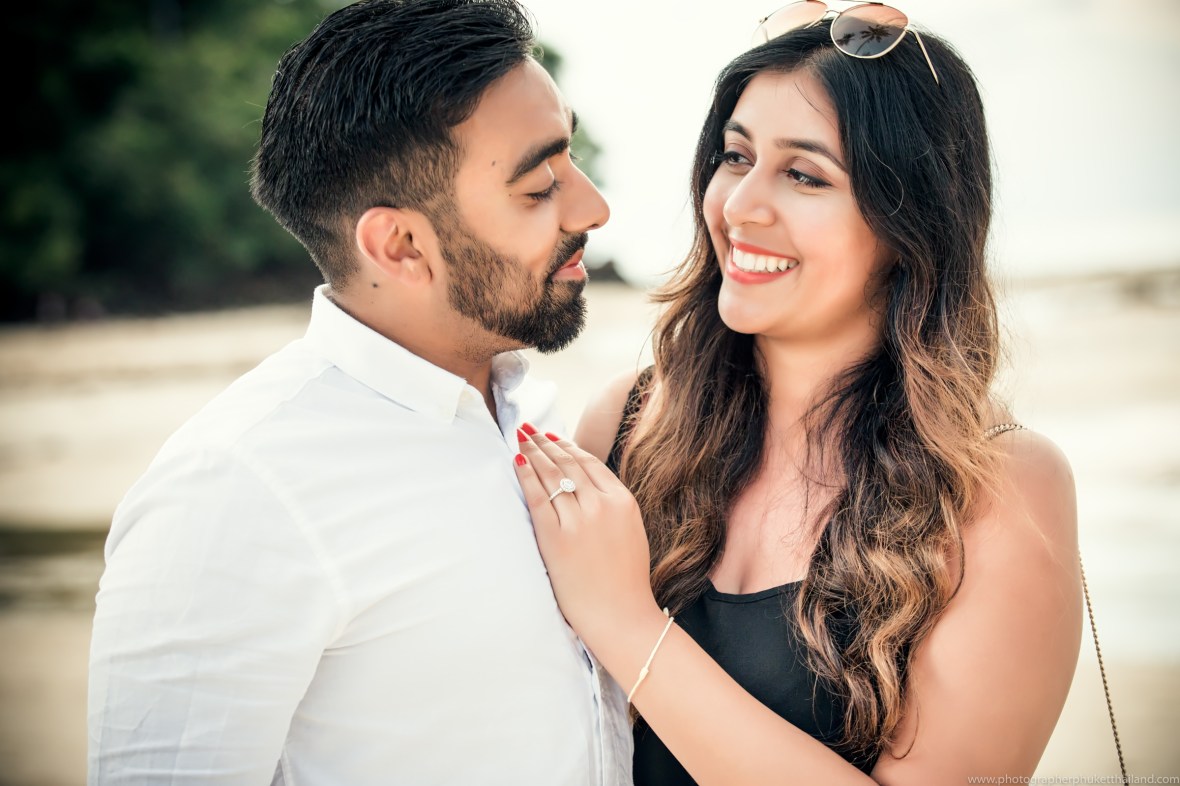 marriage proposal photoshoot at Saii Phi Phi island Village