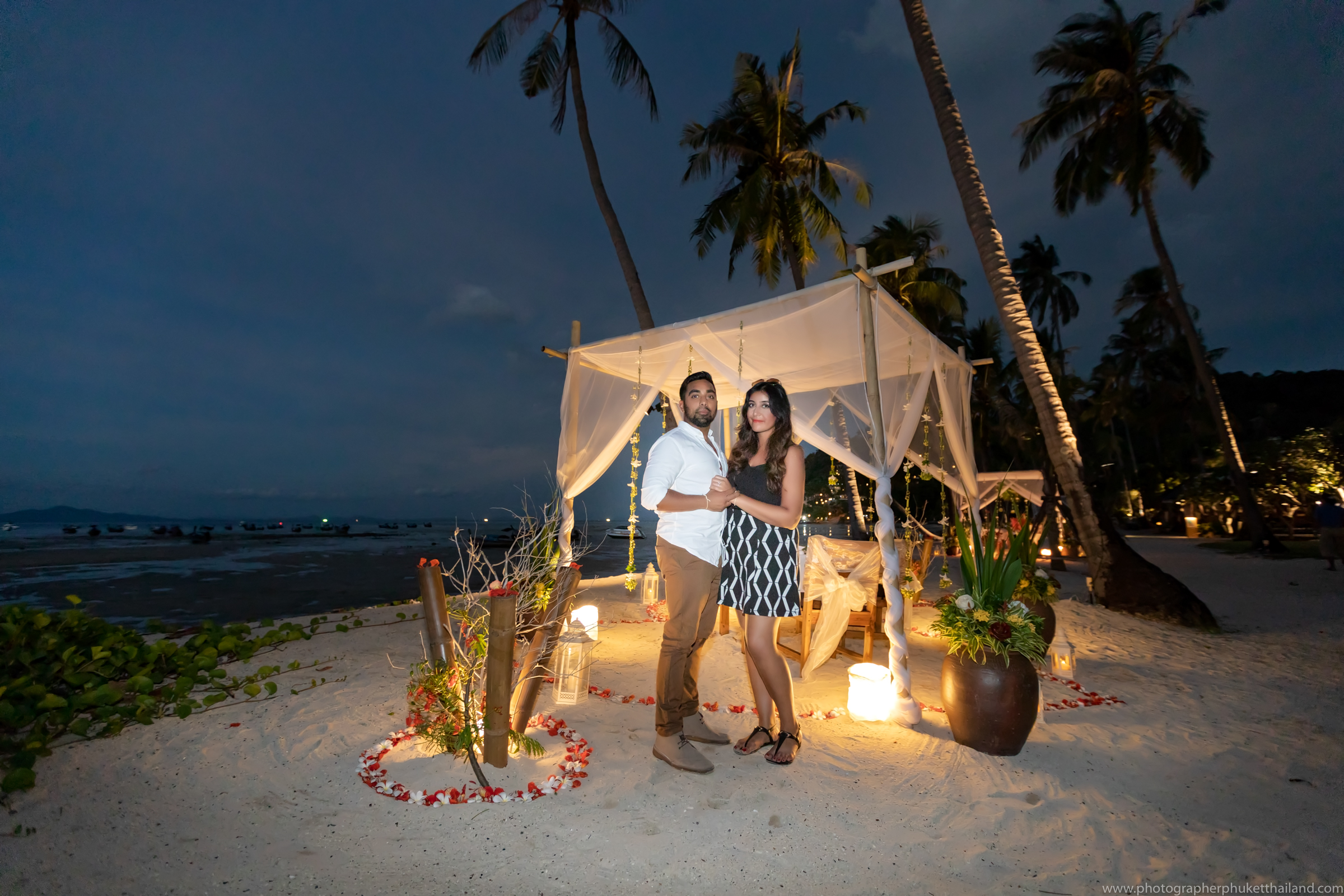 marriage proposal photoshoot at Saii Phi Phi island Village