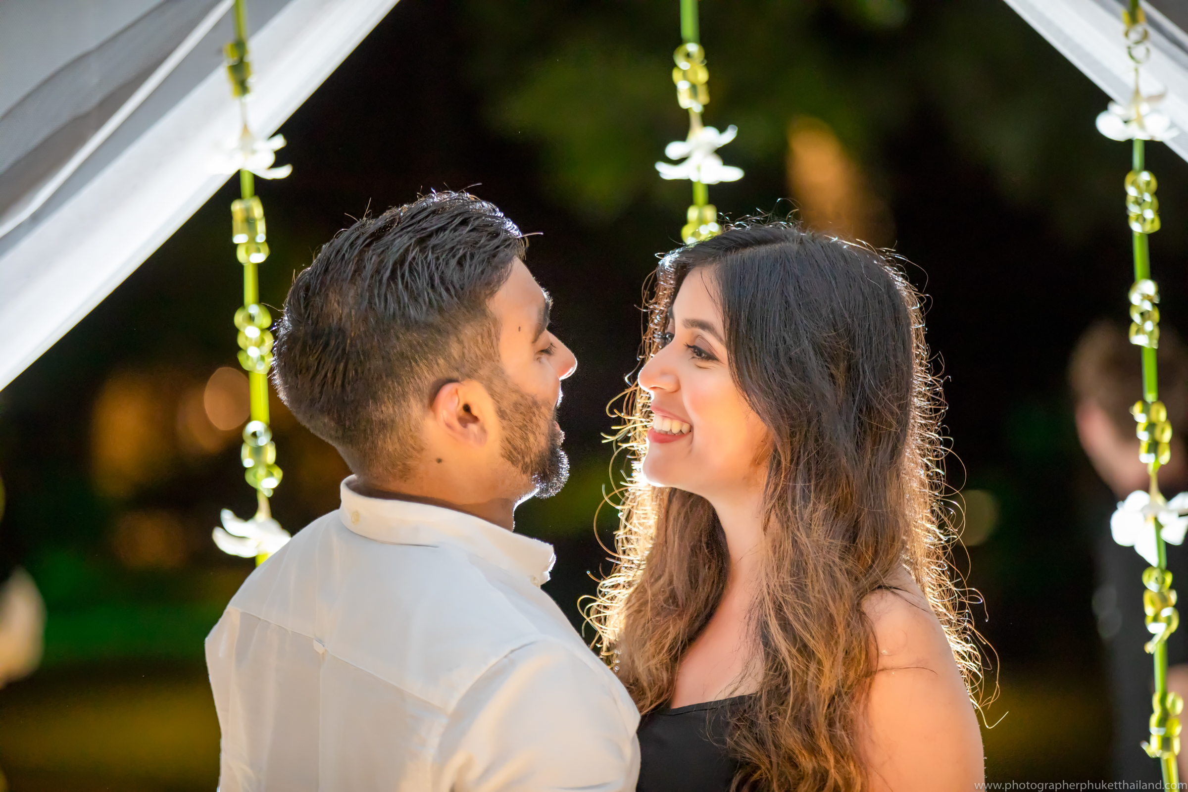 marriage proposal photoshoot at Saii Phi Phi island Village