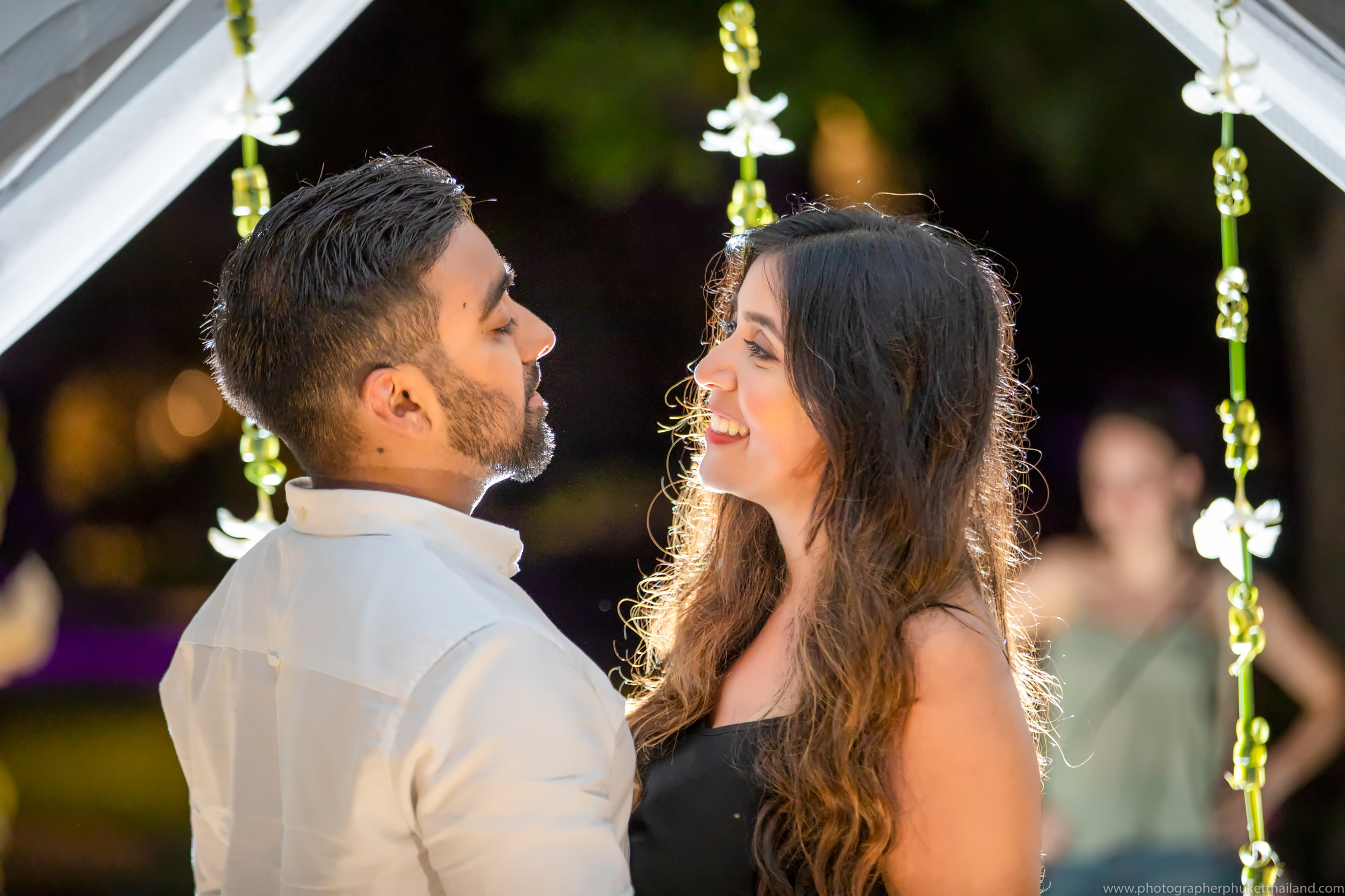 marriage proposal photoshoot at Saii Phi Phi island Village