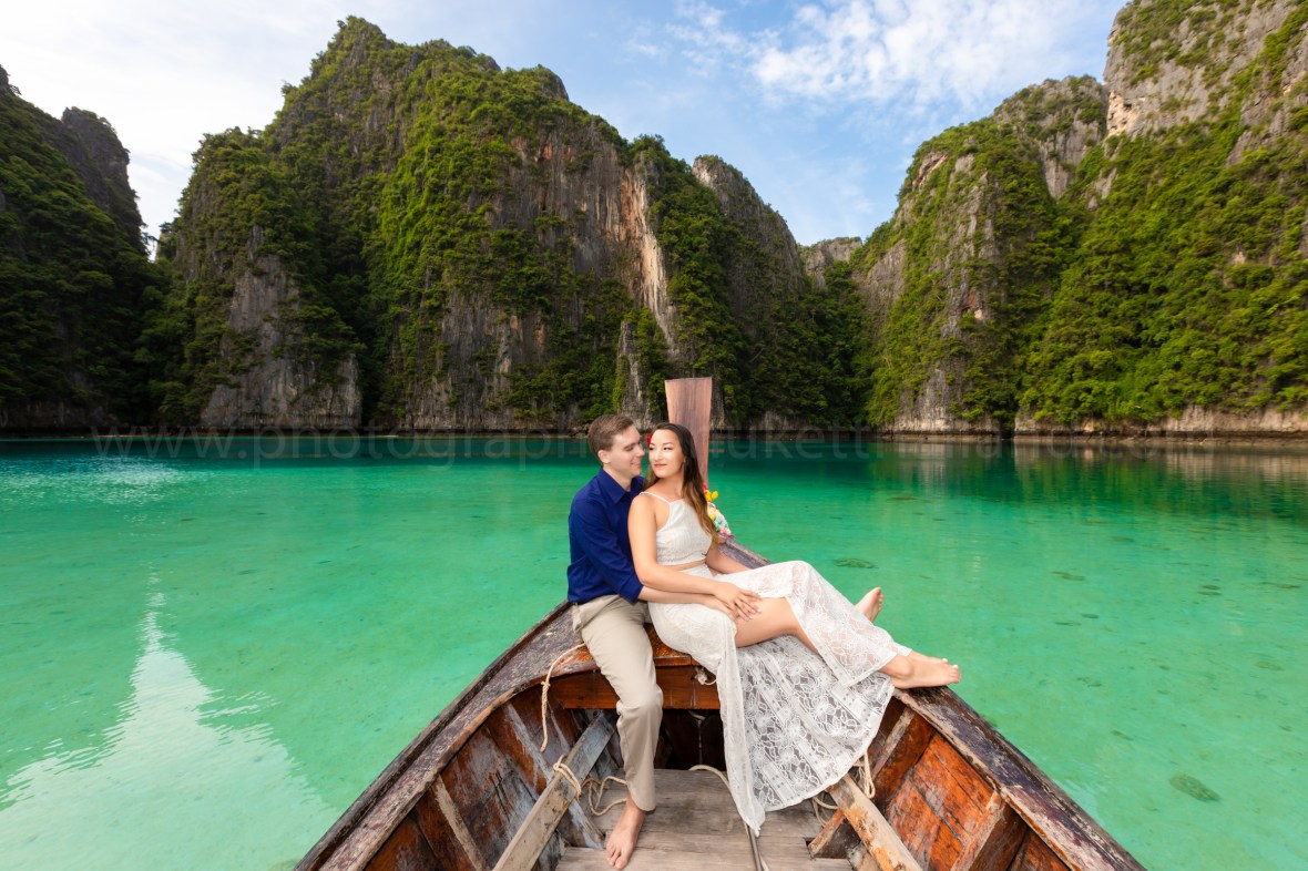 phi phi engagement photography
