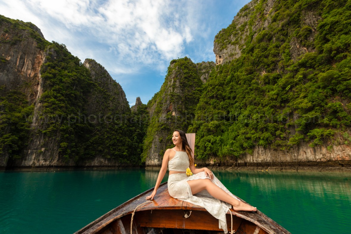 phi phi engagement photography