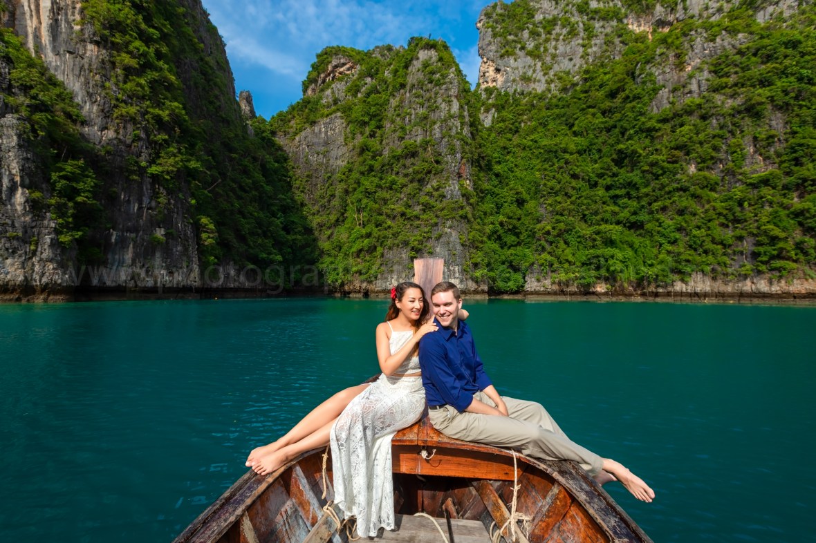 phi phi engagement photography
