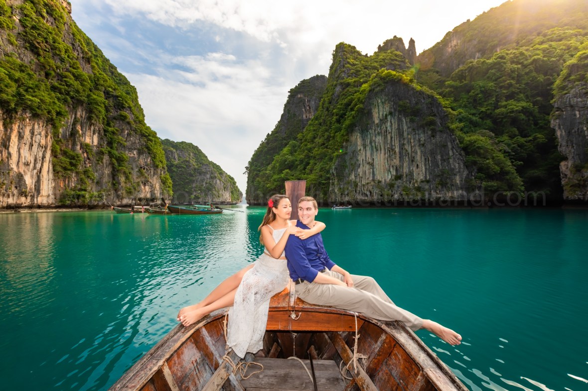 phi phi engagement photography