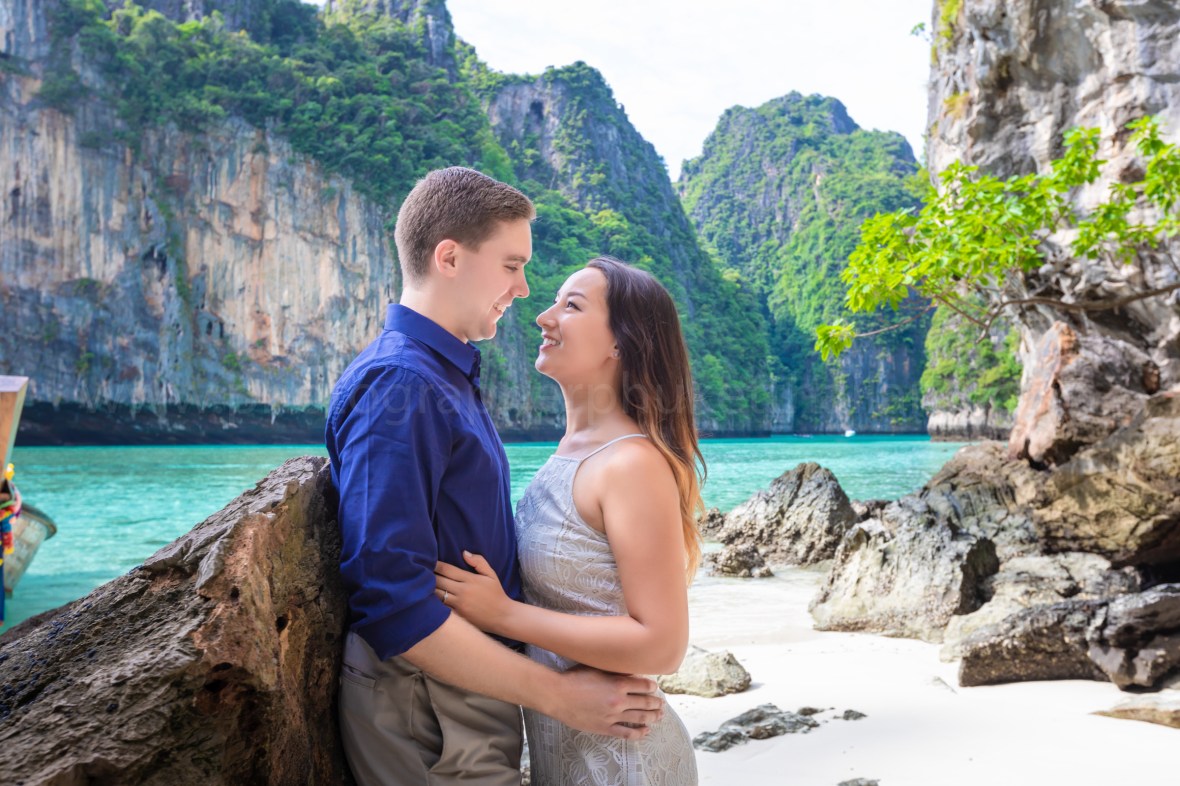 phi phi engagement photography
