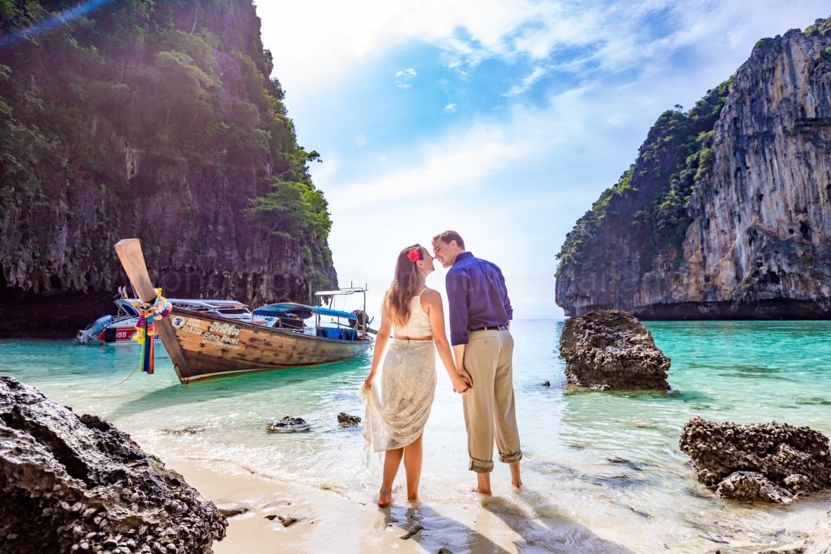 phi phi engagement photography