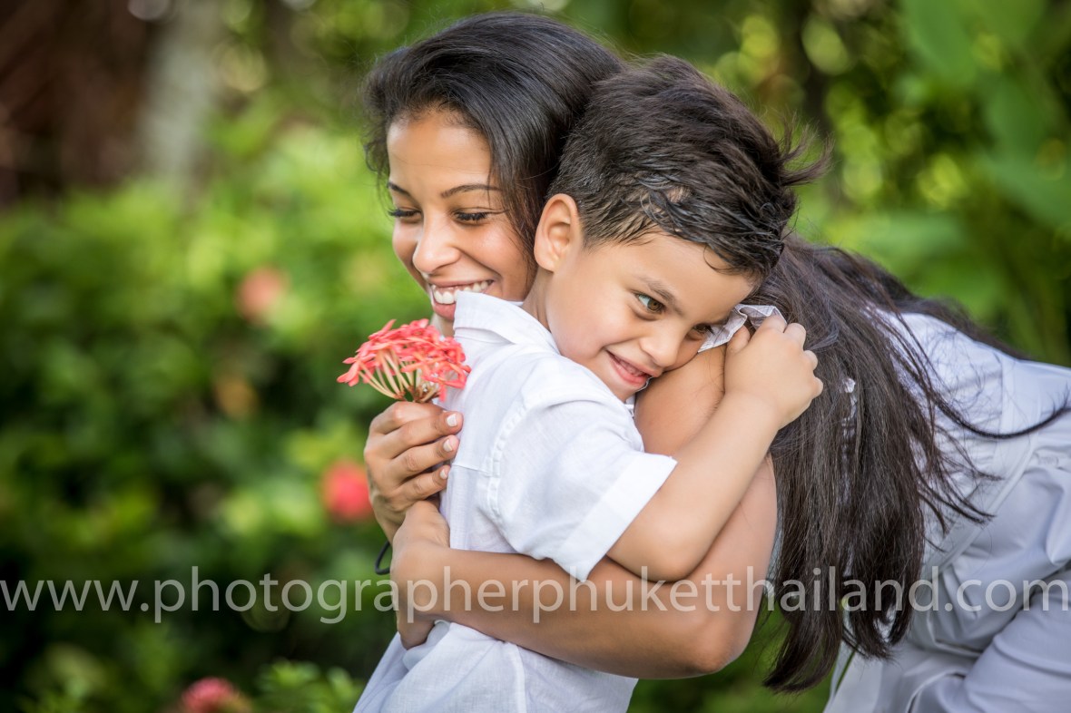 family photoshoot at angsana phuket