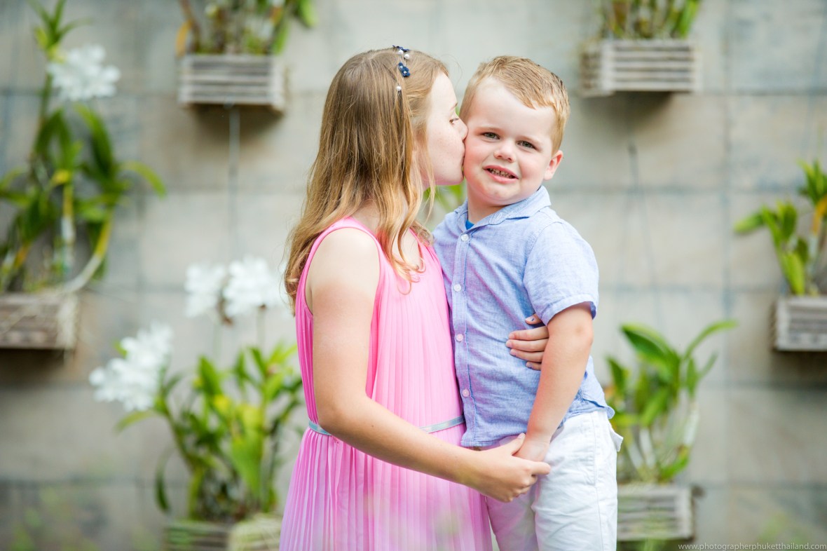 family photoshoot at phuket thailand