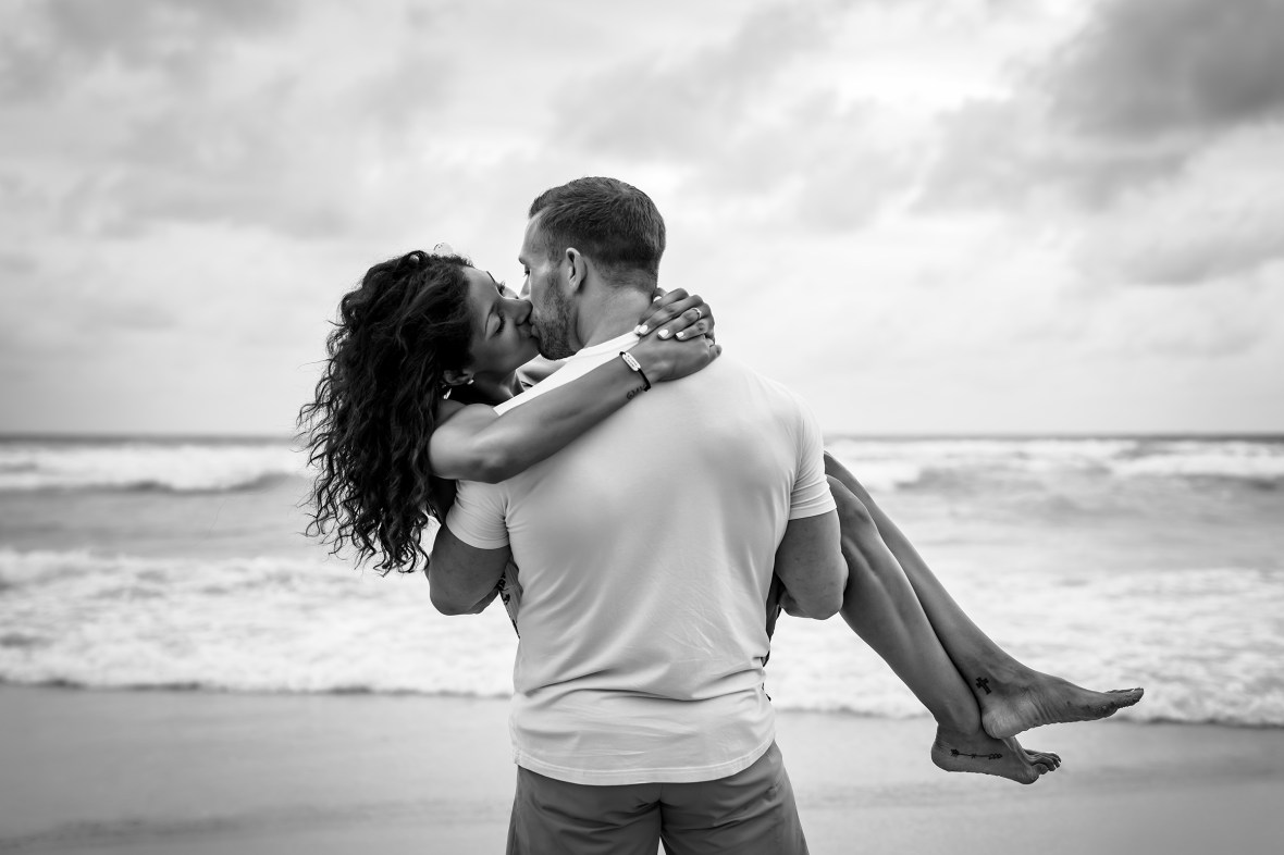 Honeymoon photoshoot by Phuket photographer