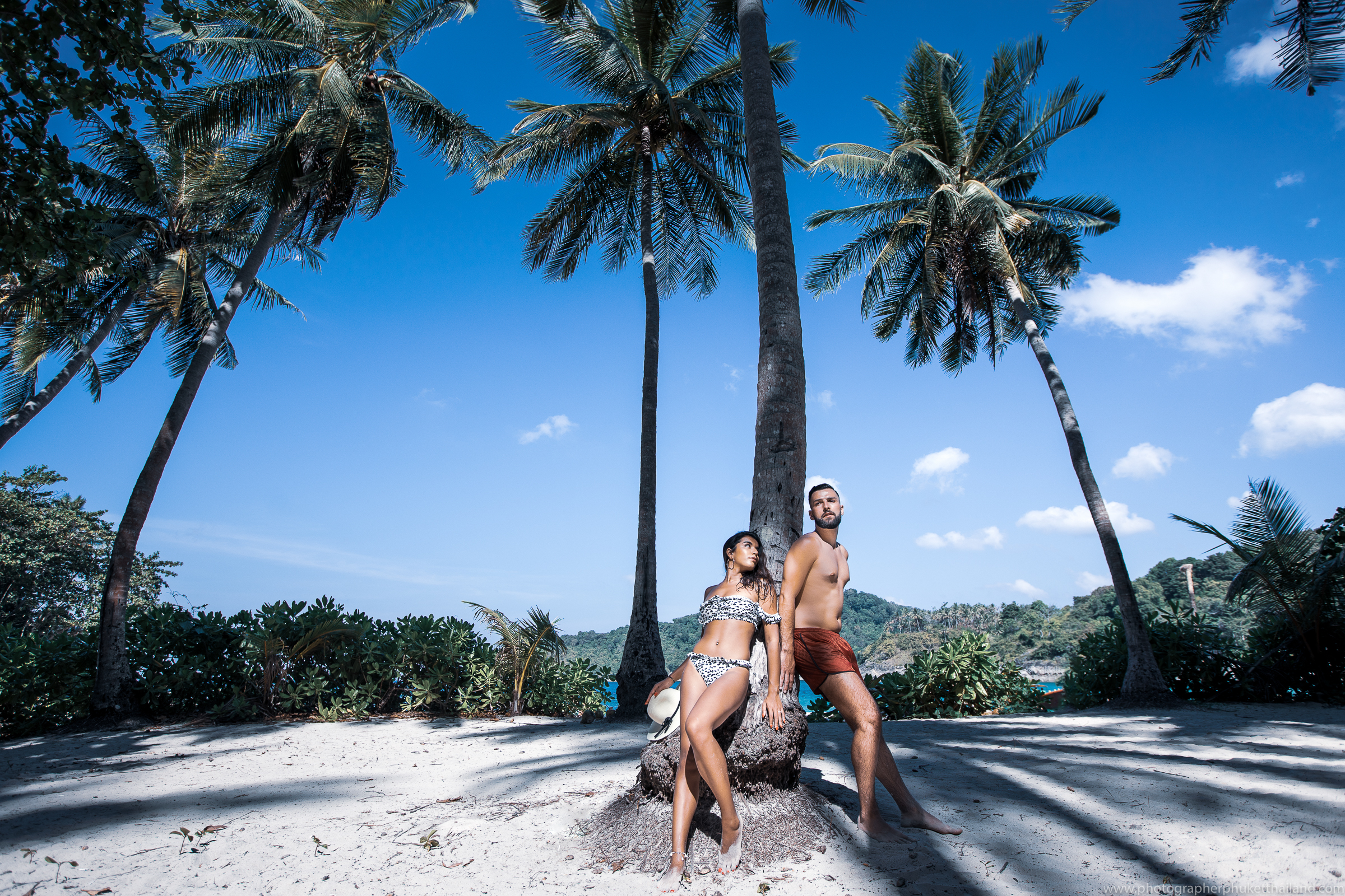 honeymoon couple photoshoot at freedom beach phuket