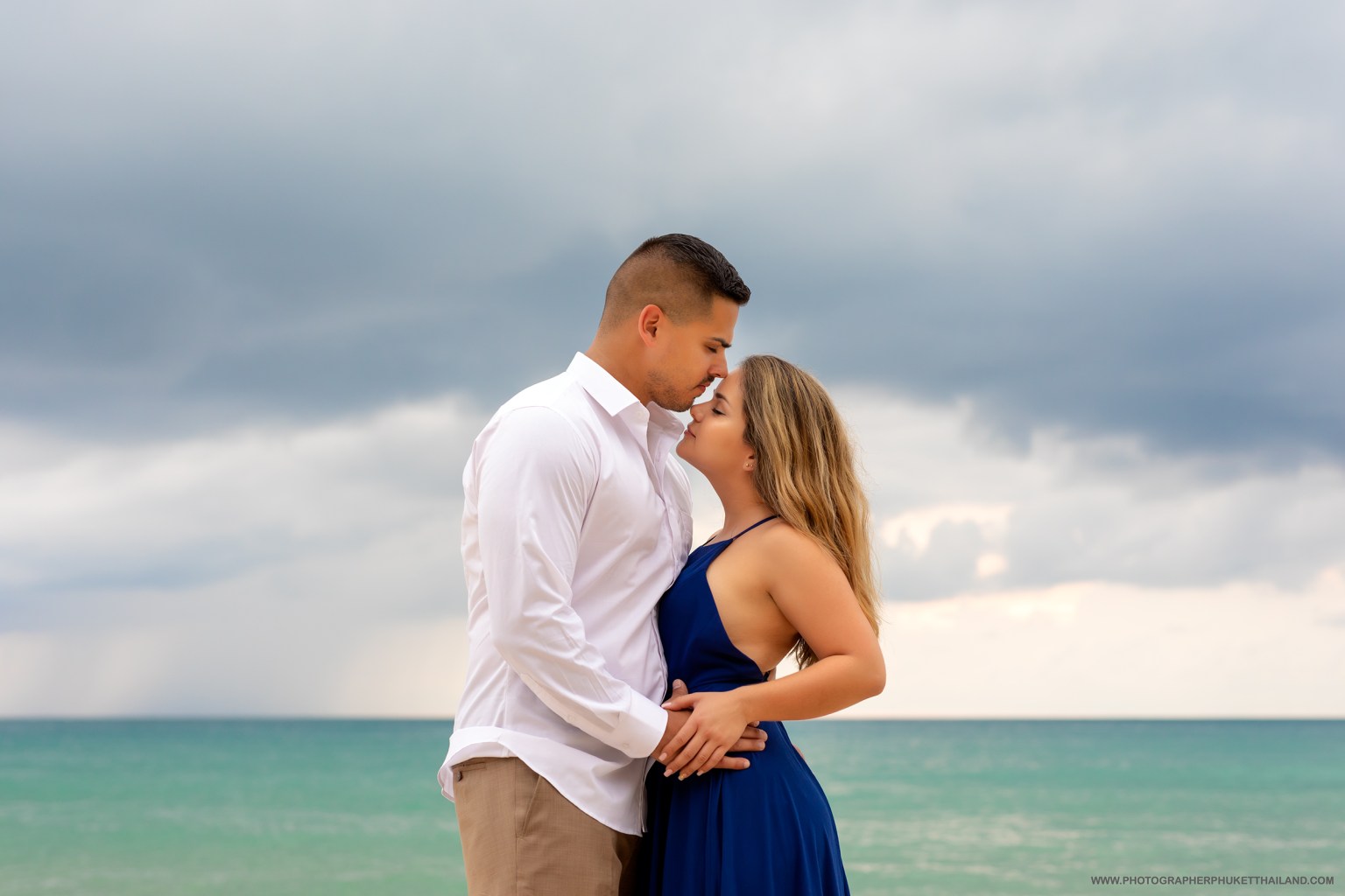 Honeymoon couple photoshoot at Bang tao beach Phuket