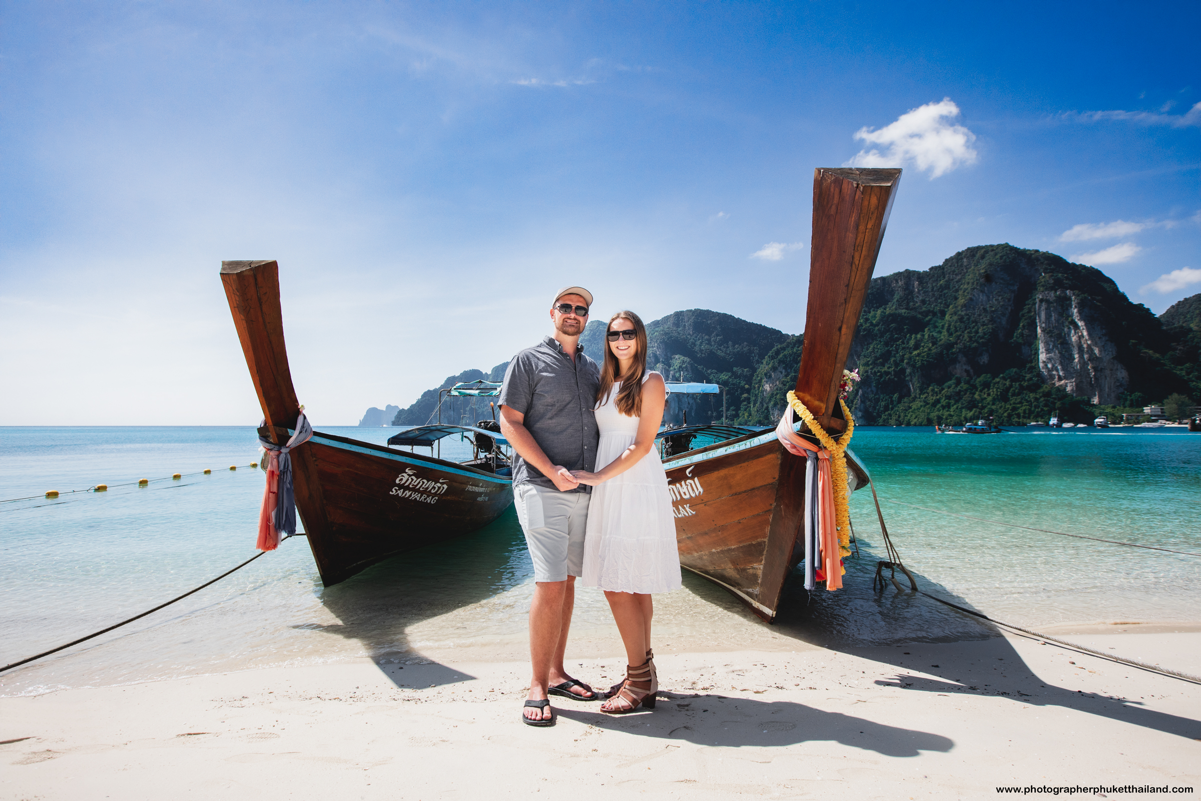 engagement photoshoot at ton sai beach phi phi island krabi