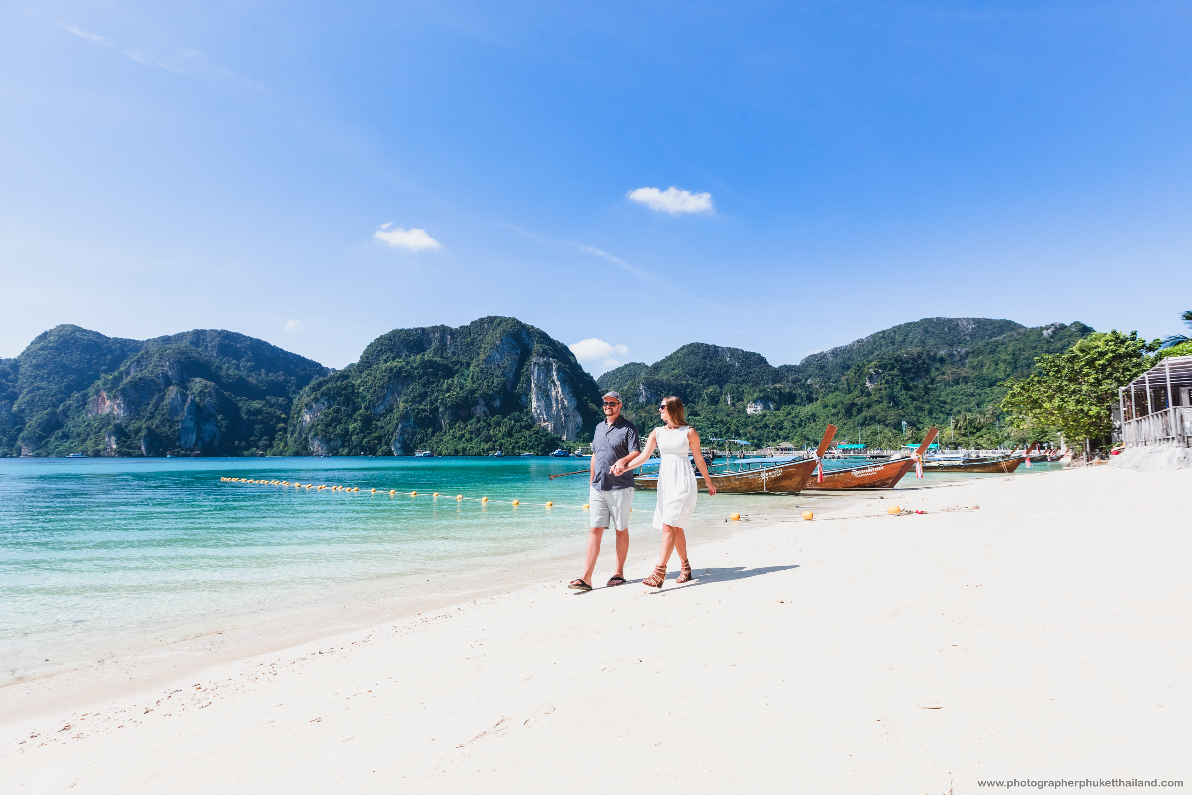 engagement photoshoot at ton sai beach phi phi island krabi