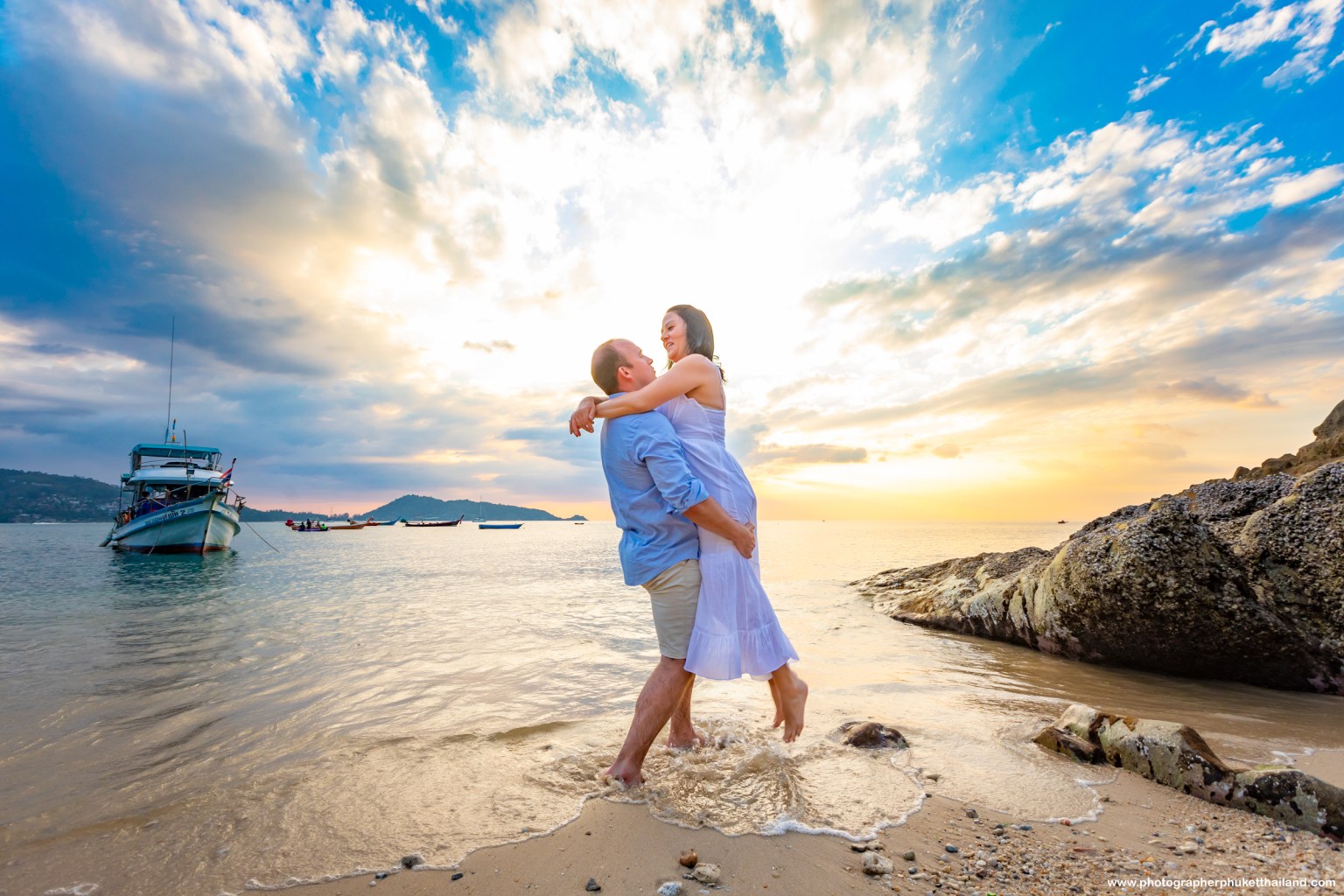 couple photography as sunset at kalim beach Patong bay Phuket photographer