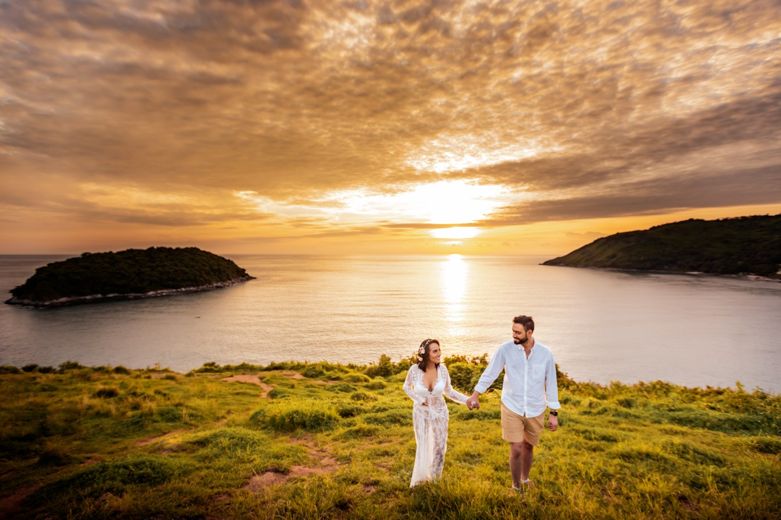 maternity photoshoot at windmill viewpoint Phuket