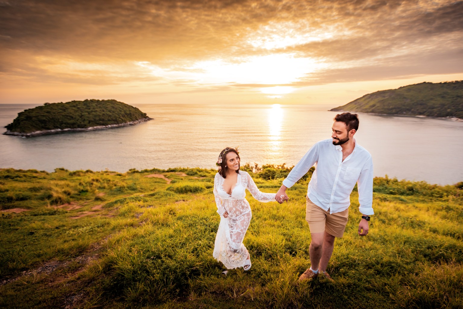 maternity photoshoot at windmill viewpoint Phuket