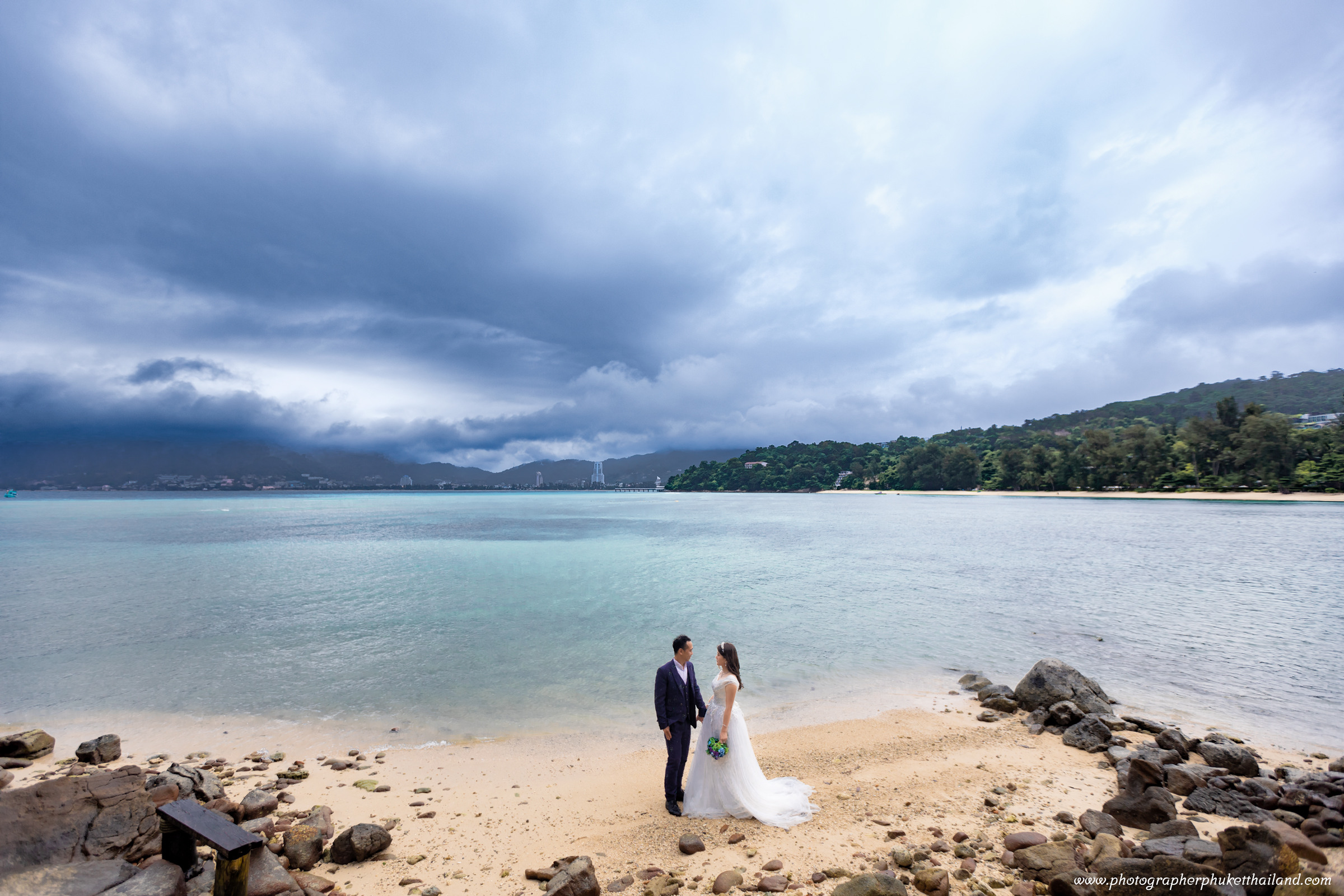 pre wedding photography at lucky beach phuket