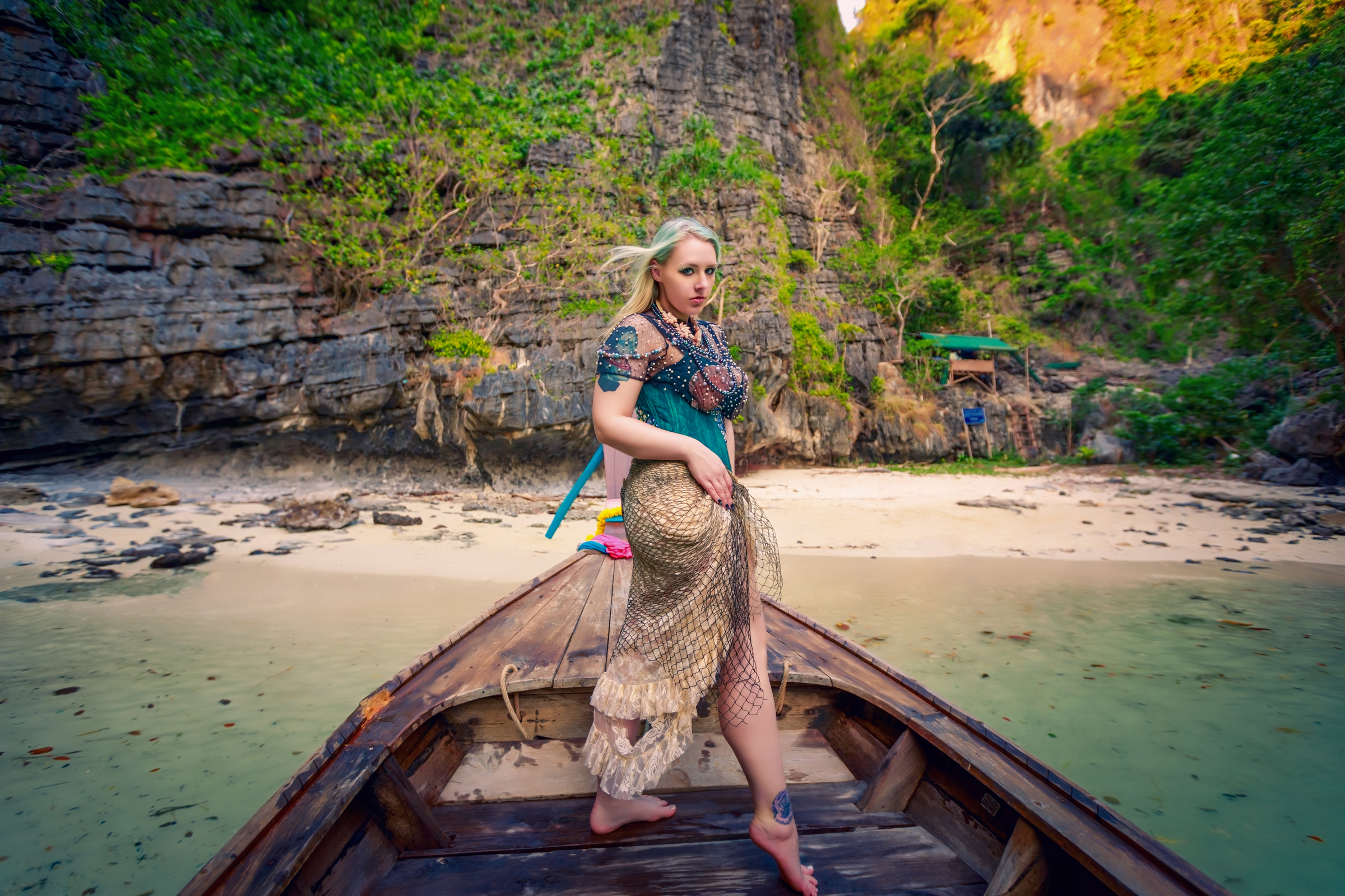 portrait photography on long tail boat at phi phi island krabi