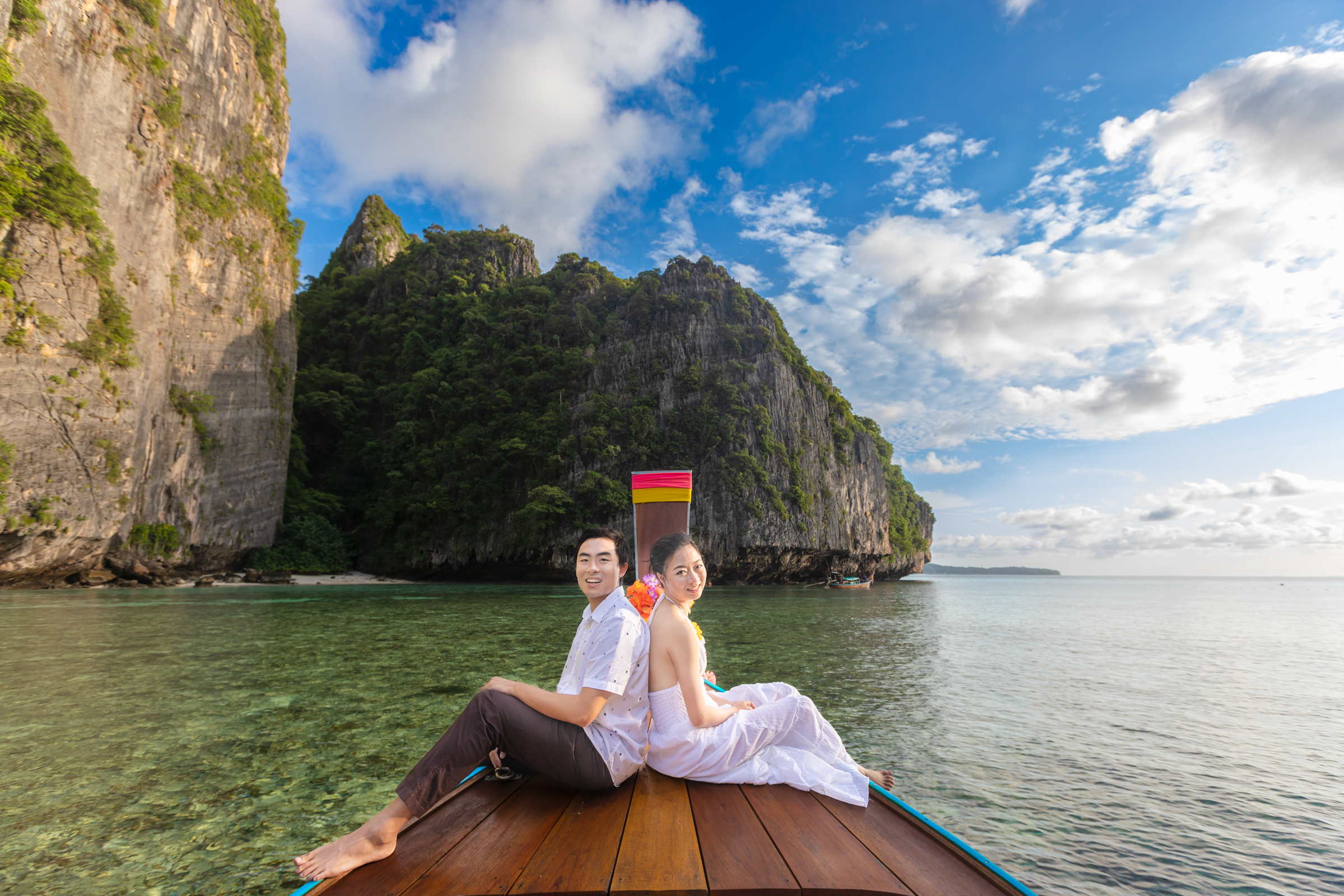 engagement photoshoot at Pileh lagoon Phi Phi island Krabi