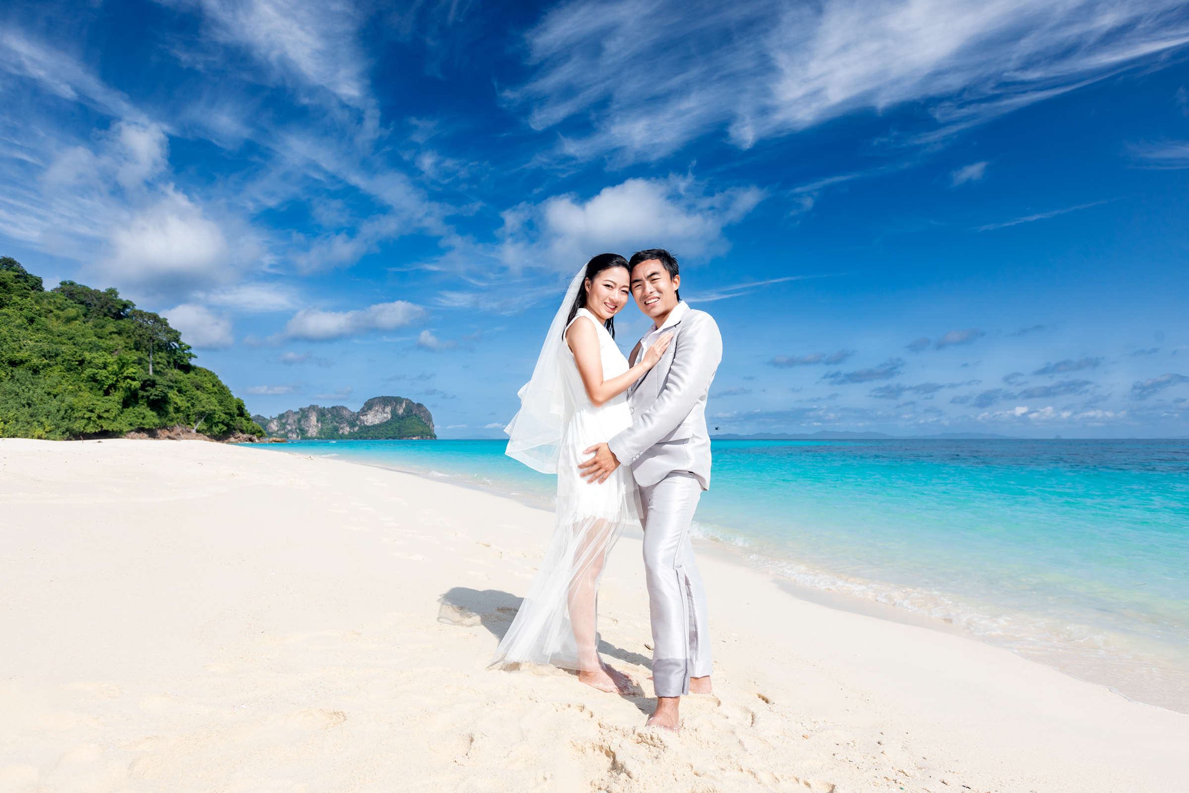 pre wedding photoshoot at Bamboo island Krabi