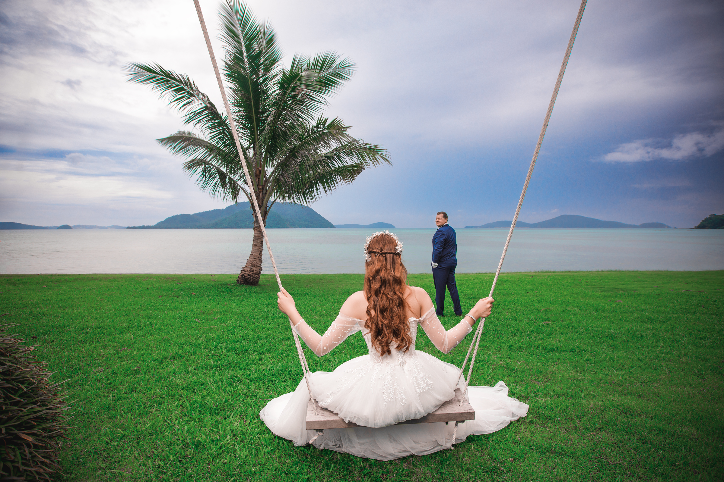 pre wedding photography at the vijitt resort phuket