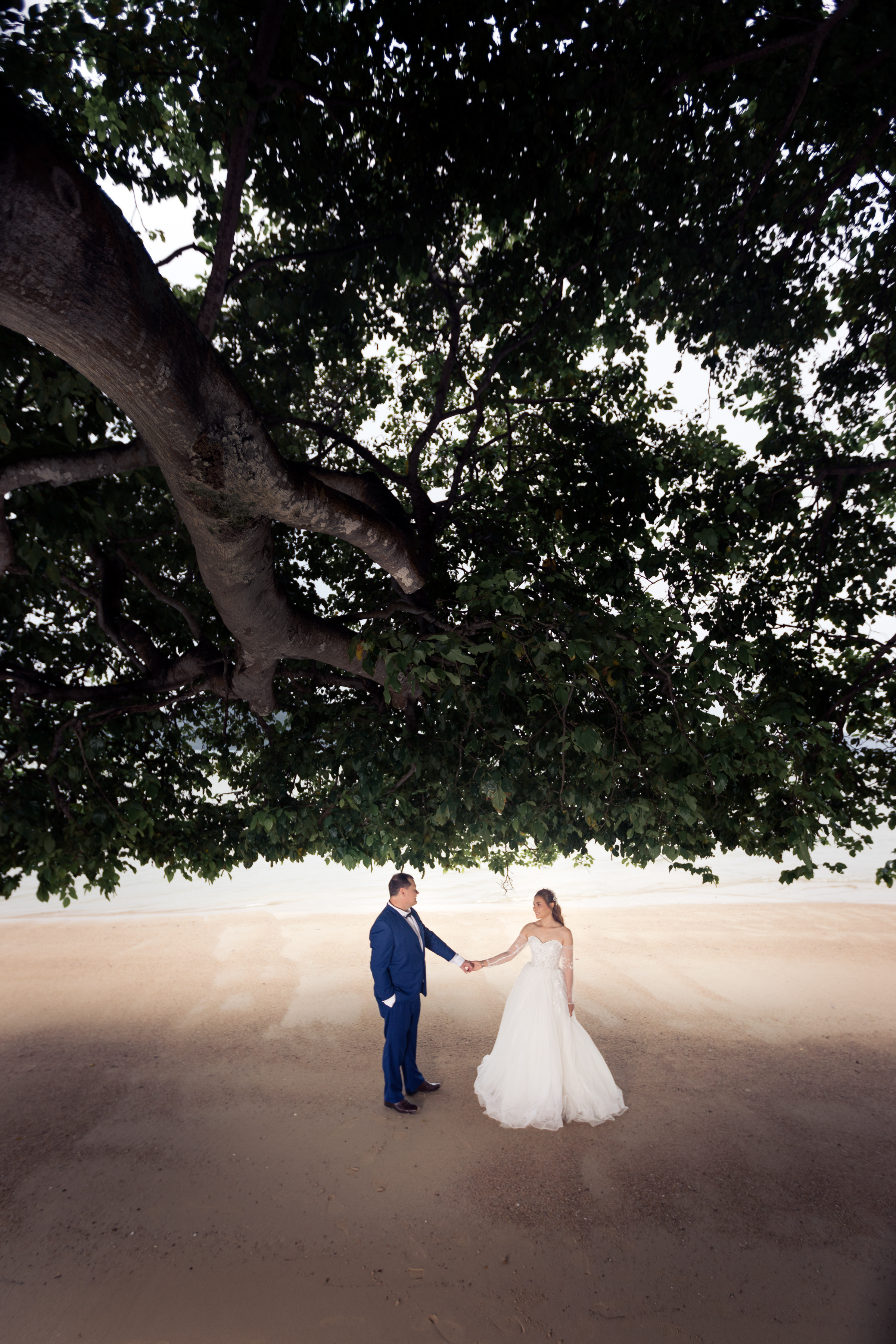 pre wedding photography at the vijitt resort phuket