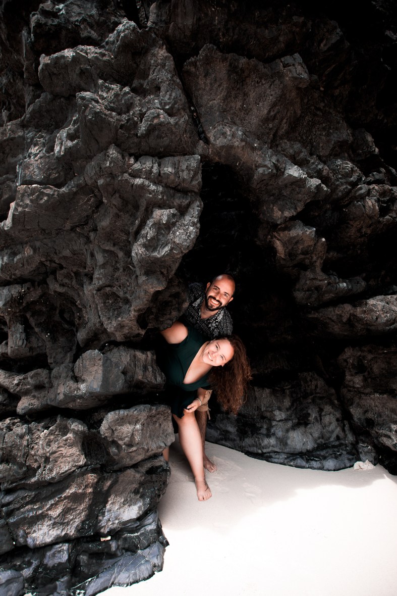 couple photography at nui bay phi phi island krabi