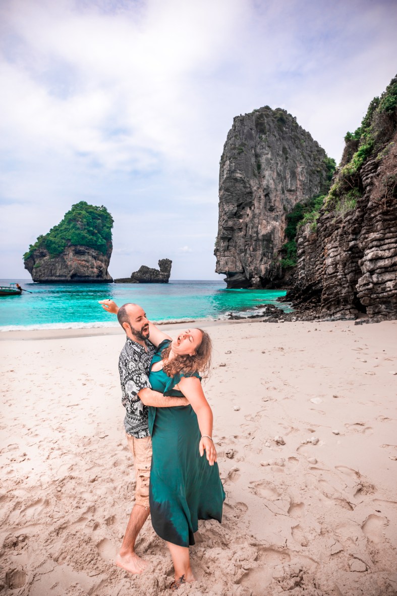 couple photography at nui bay phi phi island krabi