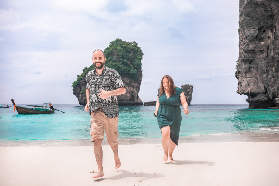 couple photography at nui bay phi phi island krabi