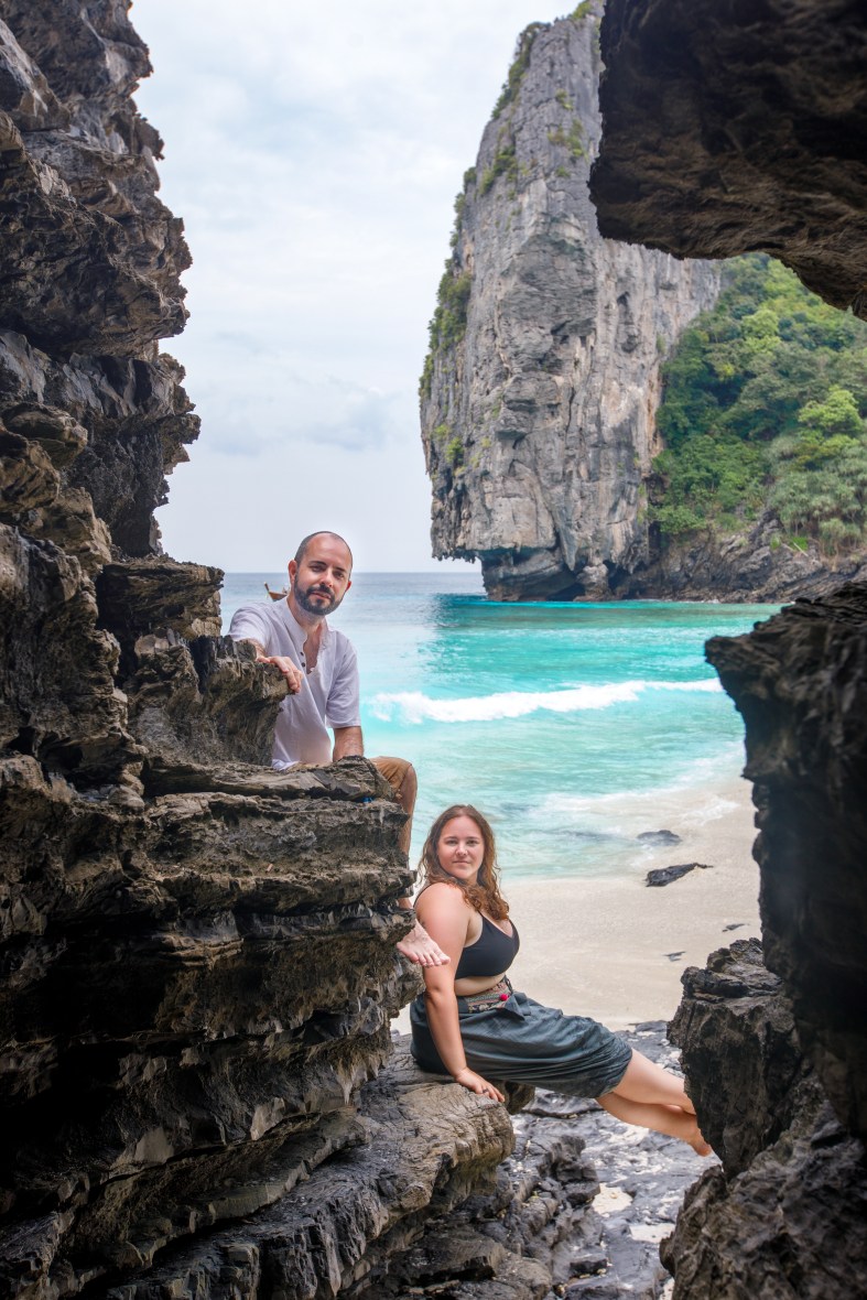 couple photography at nui bay phi phi island krabi