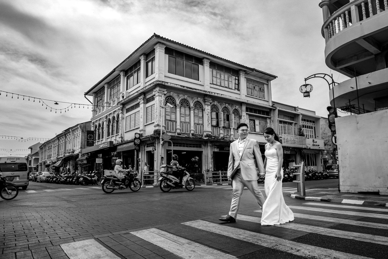 pre wedding photography at phuket oldtown by phuket photographer