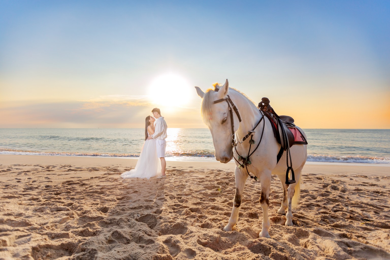 pre wedding photoshoot at Cha-am beach huahin 