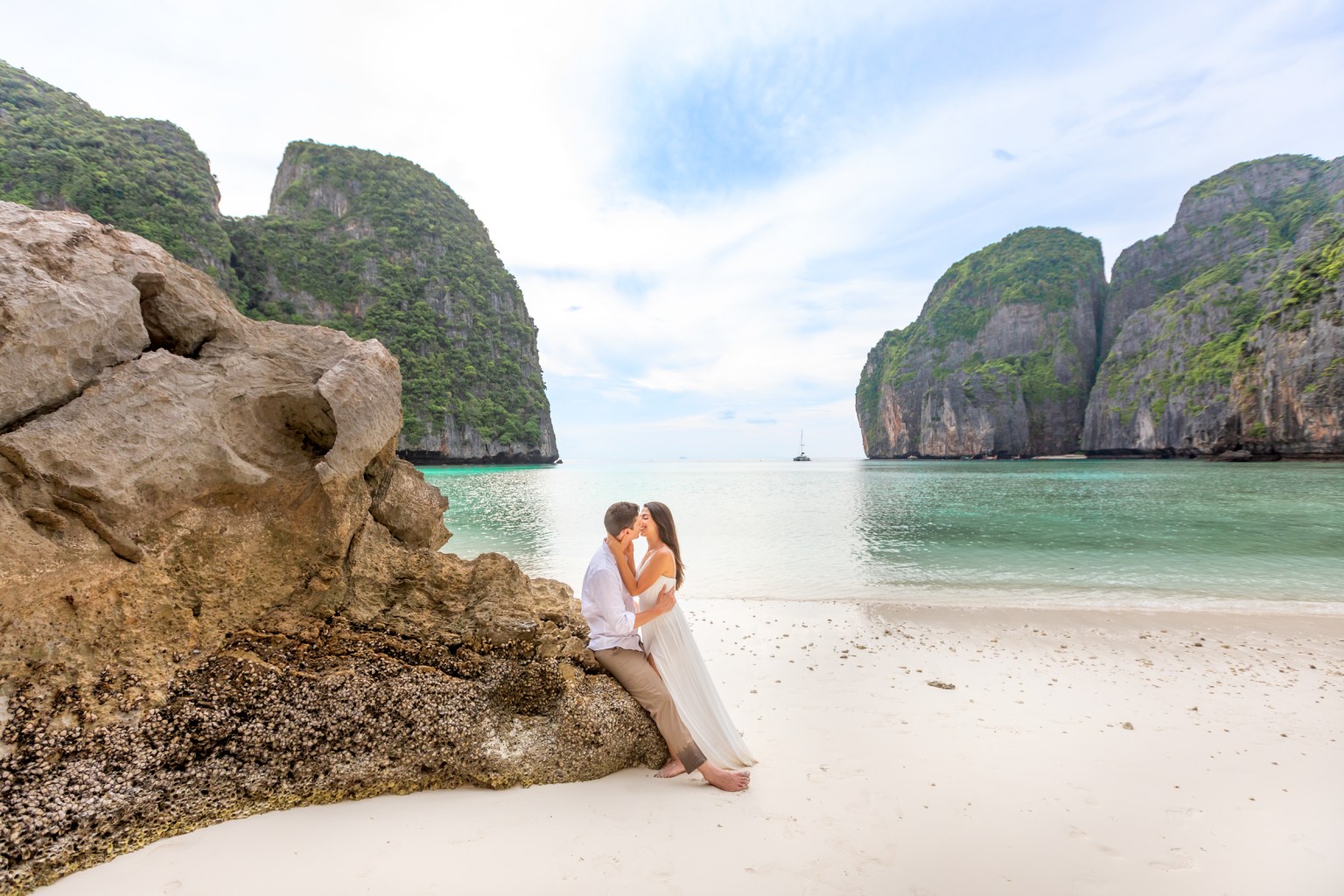 pre wedding photography at maya bay phi phi le island krabi