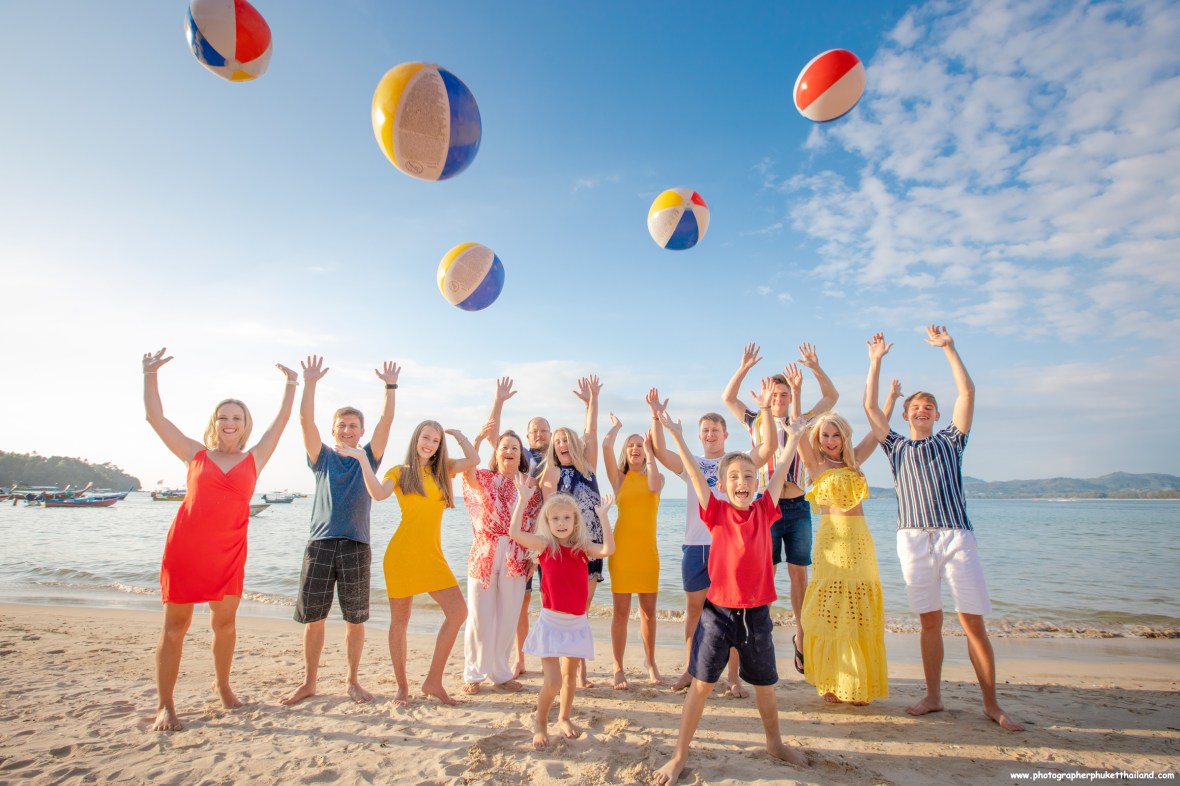family reunion photography in phuket