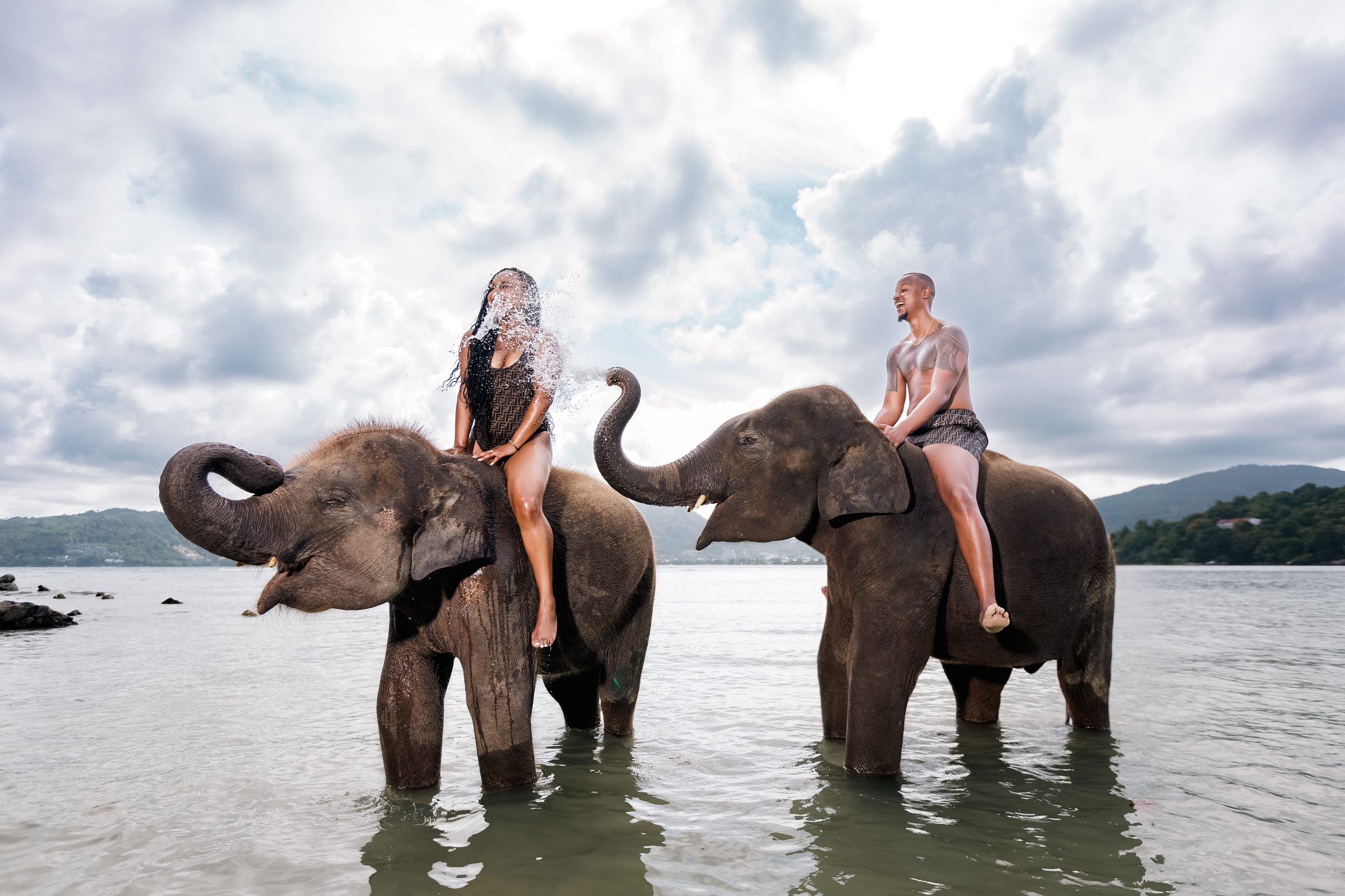 couple photoshoot with elephants