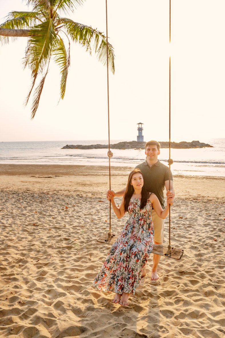 engagement photography as sunset at khaolak lighthouse phang-nga