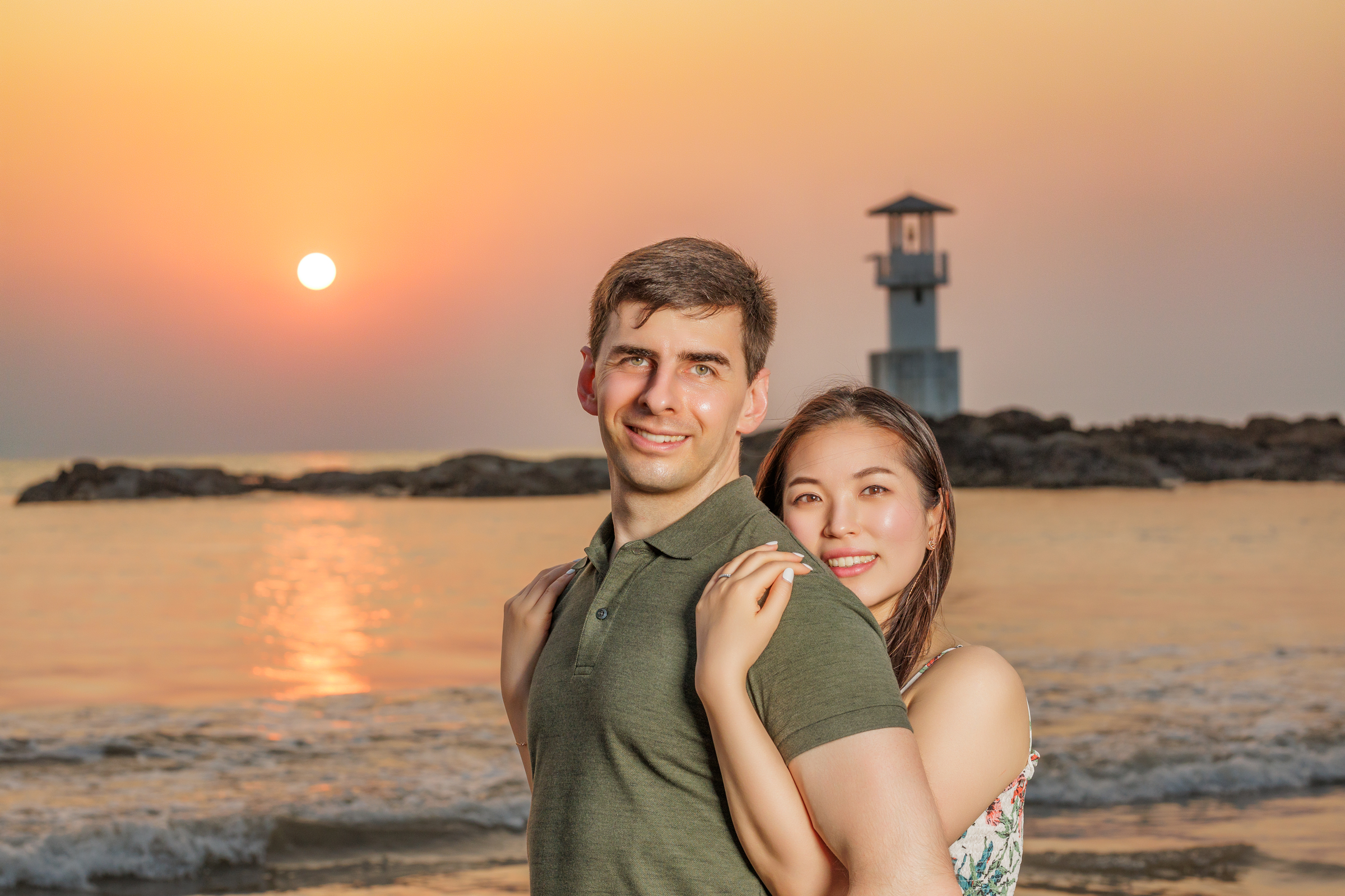 engagement photography as sunset at khaolak lighthouse phang-nga