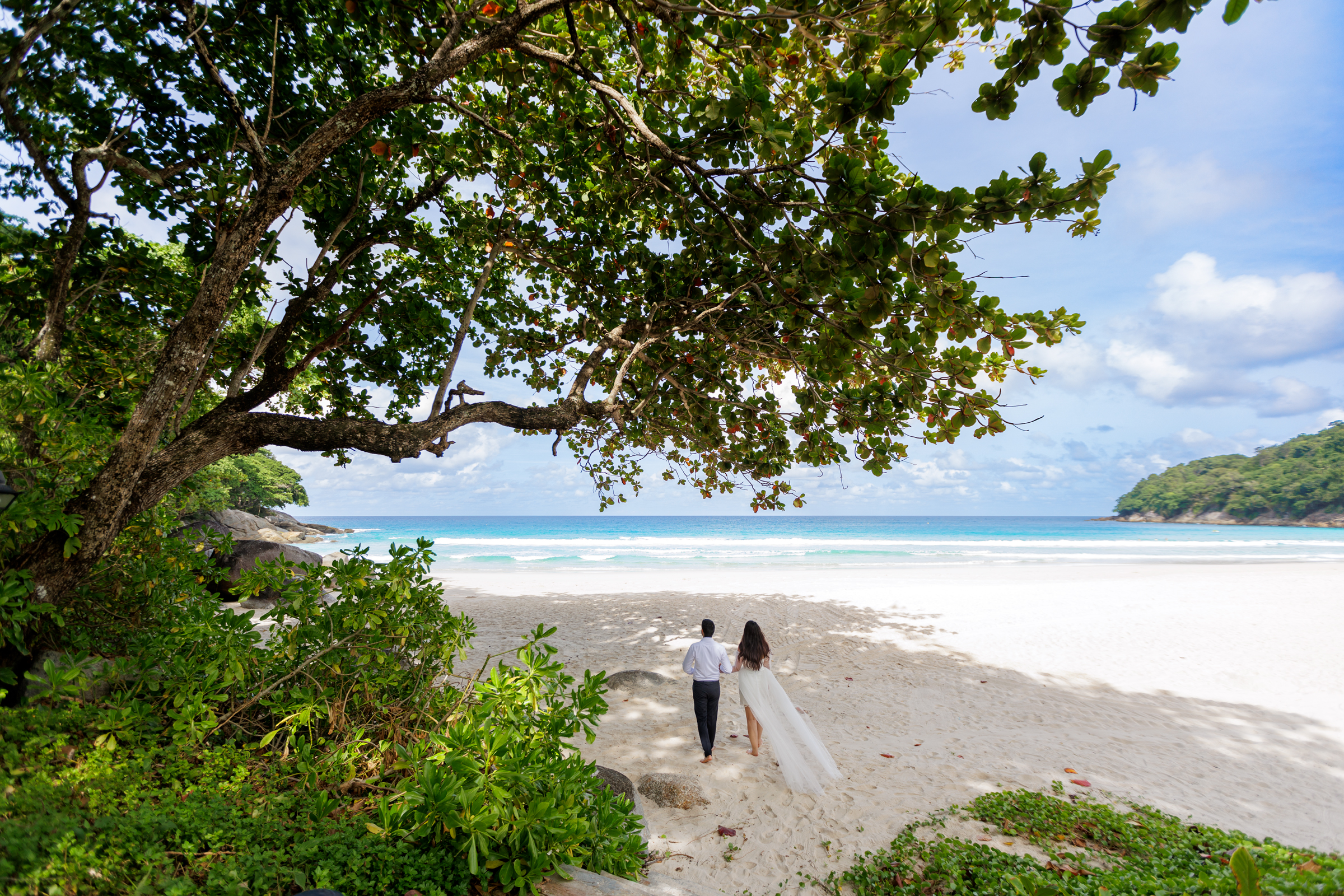 pre wedding photoshoot at karon noi beach phuket