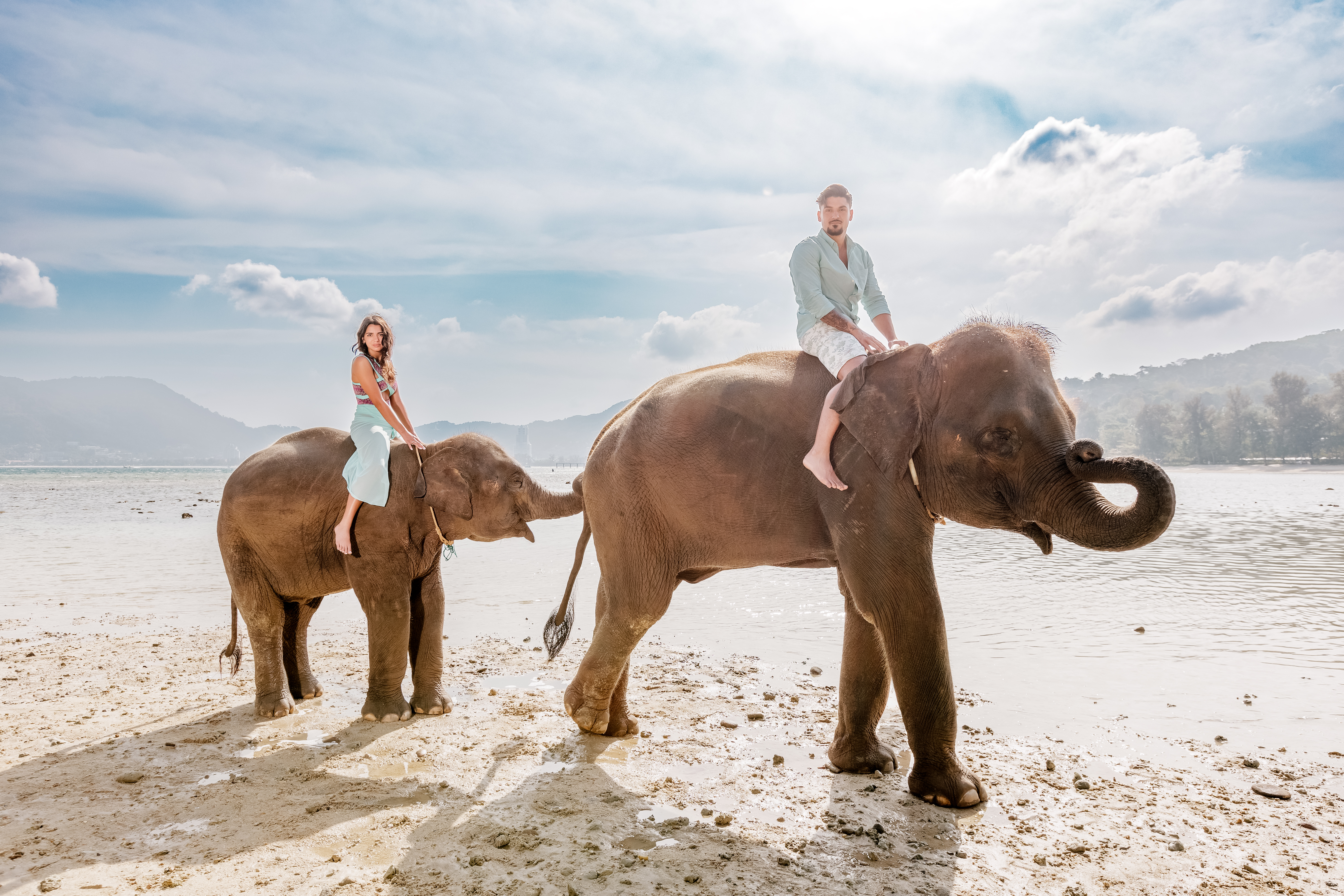 couple photoshoot with elephants at lucky beach phuket