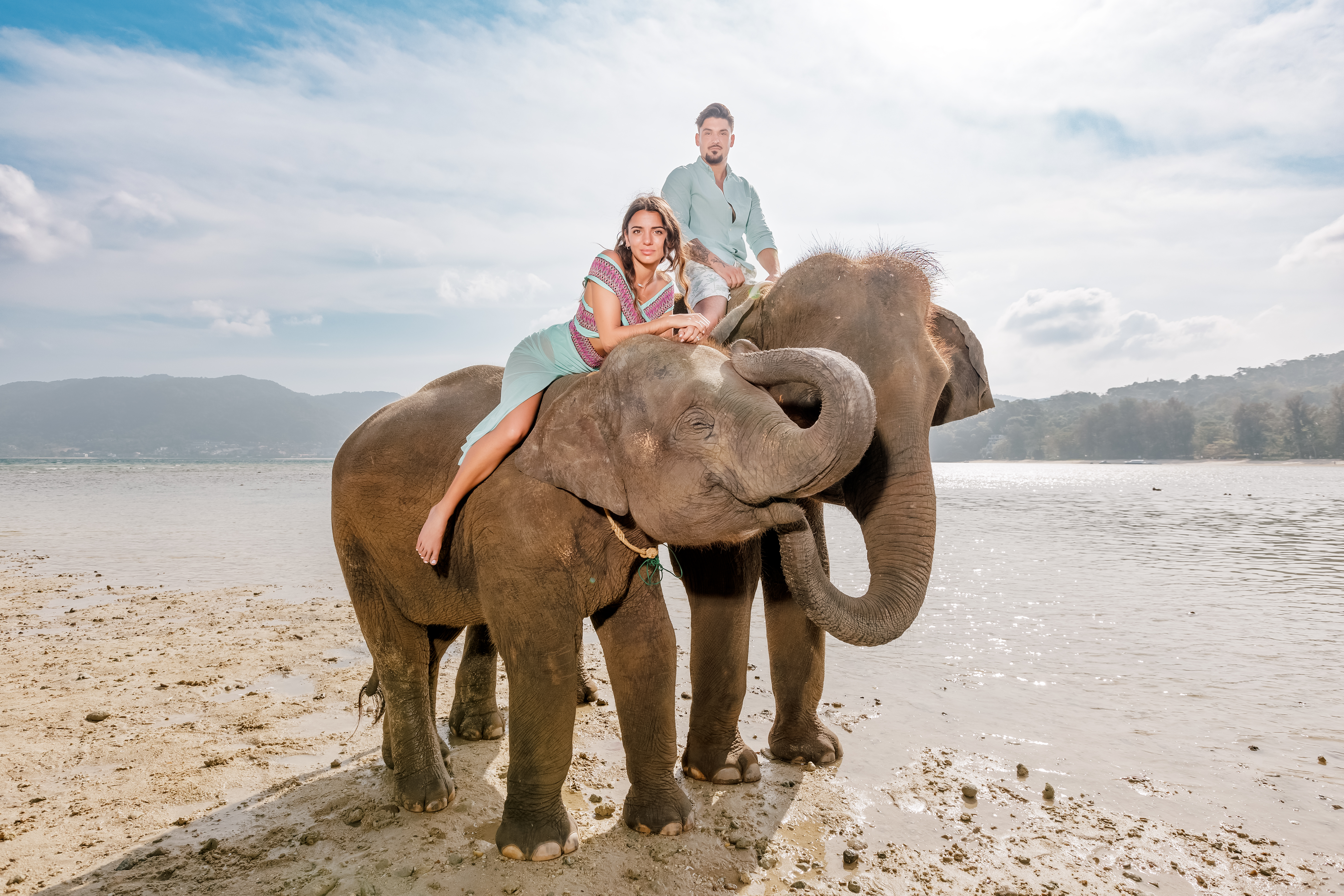 couple photoshoot with elephants at lucky beach phuket