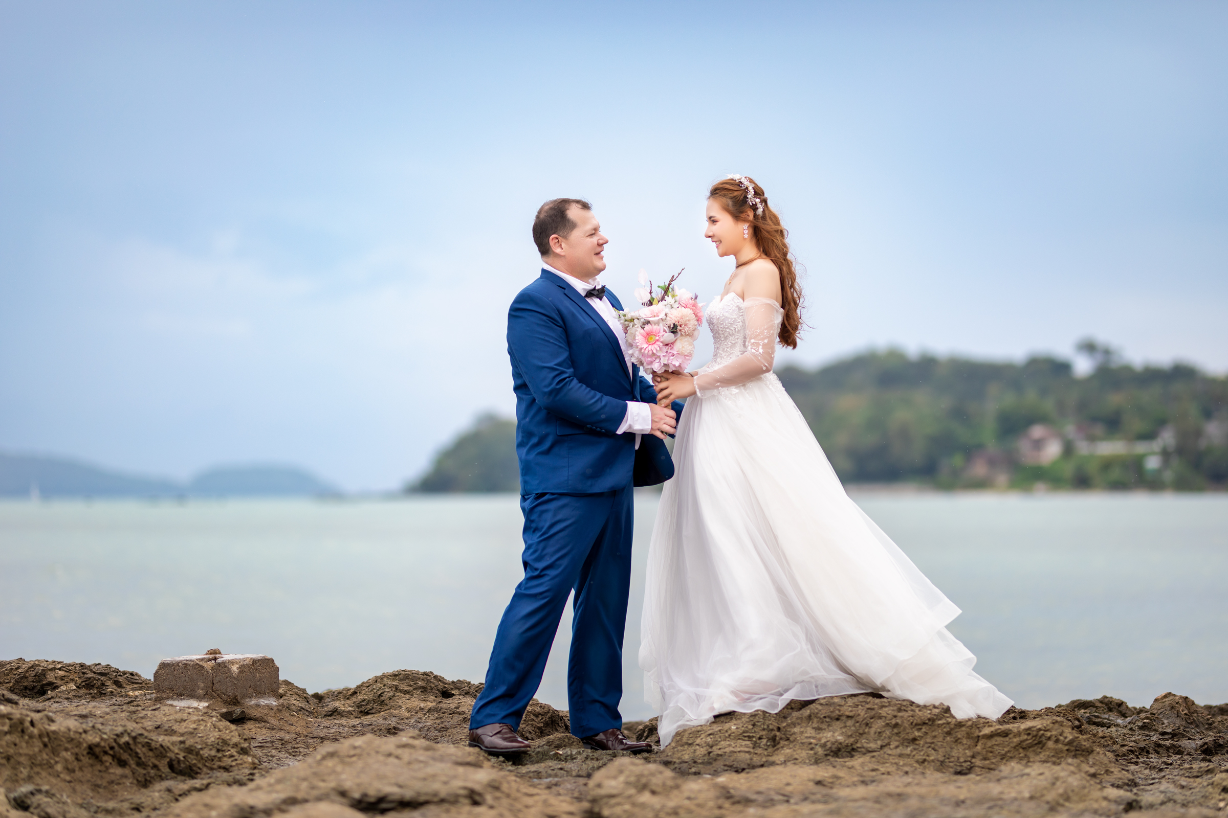 pre wedding photography at the vijitt resort phuket