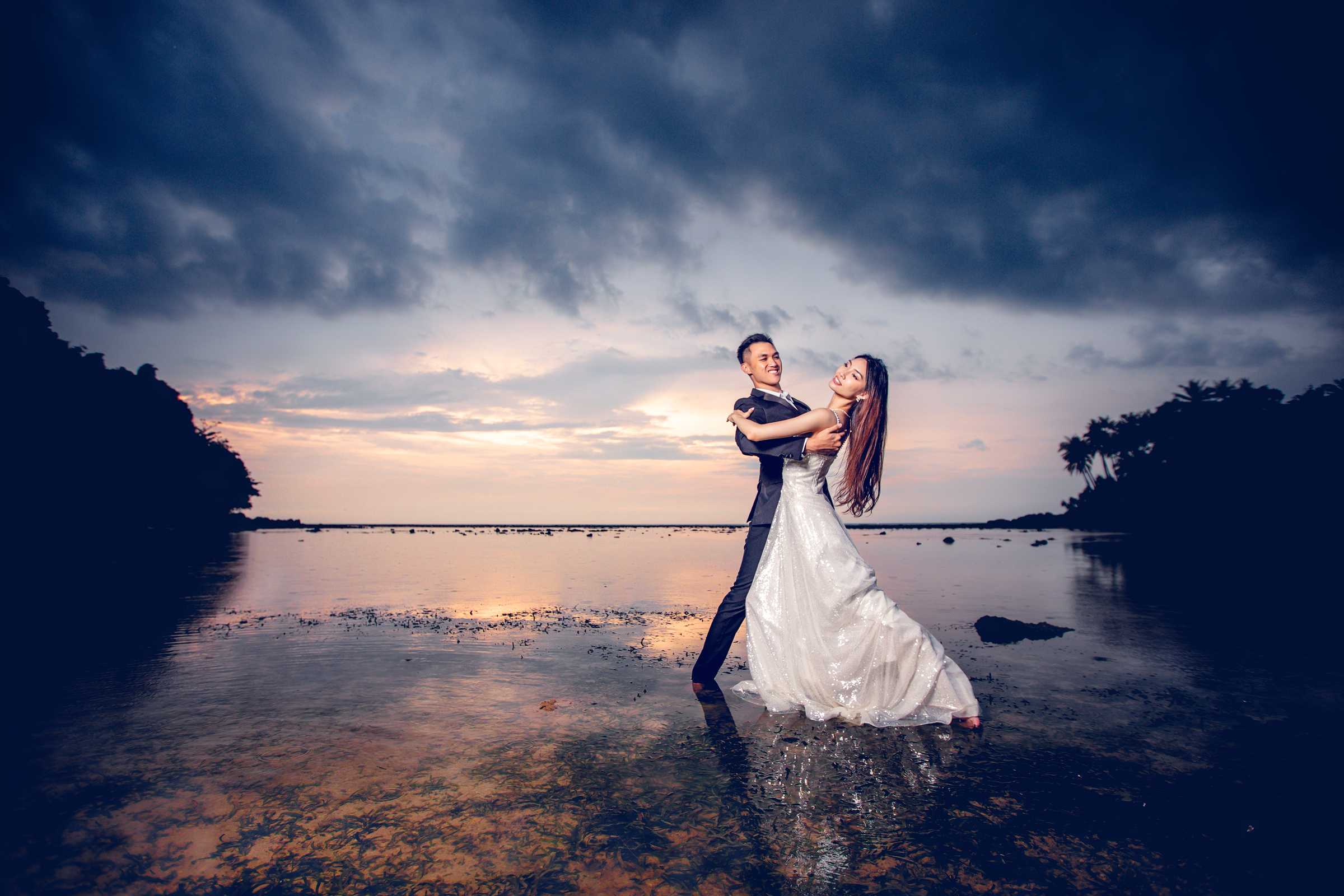 pre wedding photoshoot at koh pling naiyang beach phuket