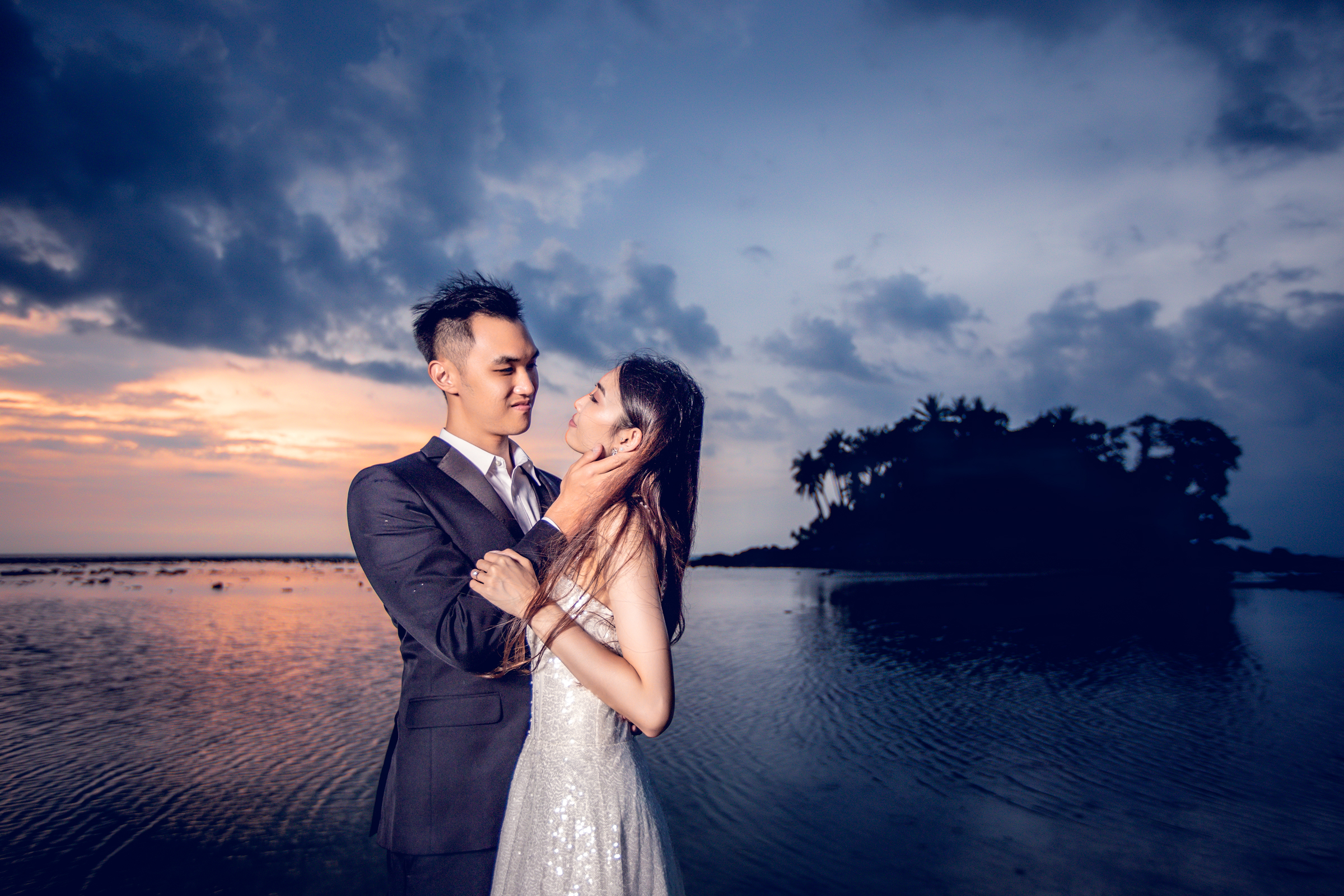 pre wedding photoshoot at koh pling naiyang beach phuket