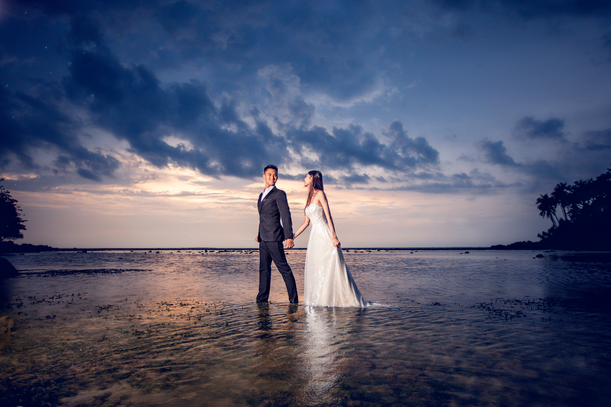 pre wedding photoshoot at koh pling naiyang beach phuket