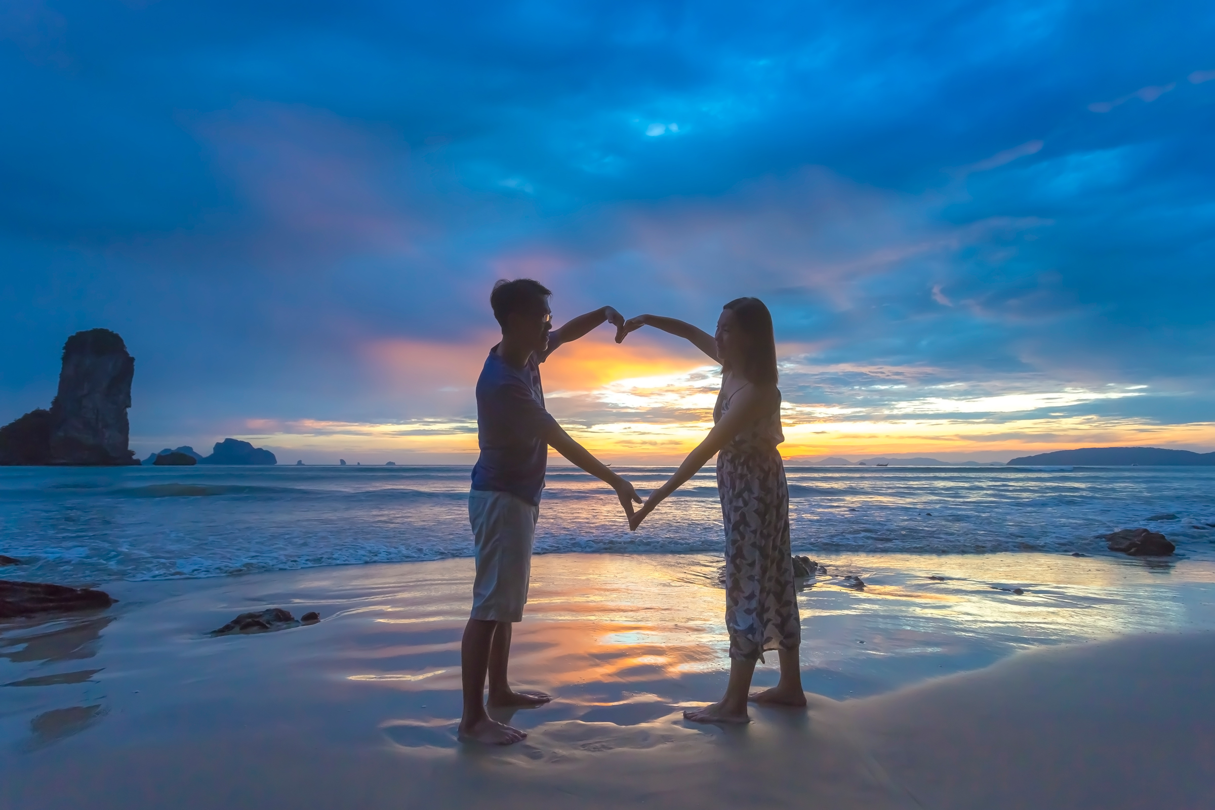 Couple Anniversary photoshoot at Pai Plong Beach Ao nang Krabi
