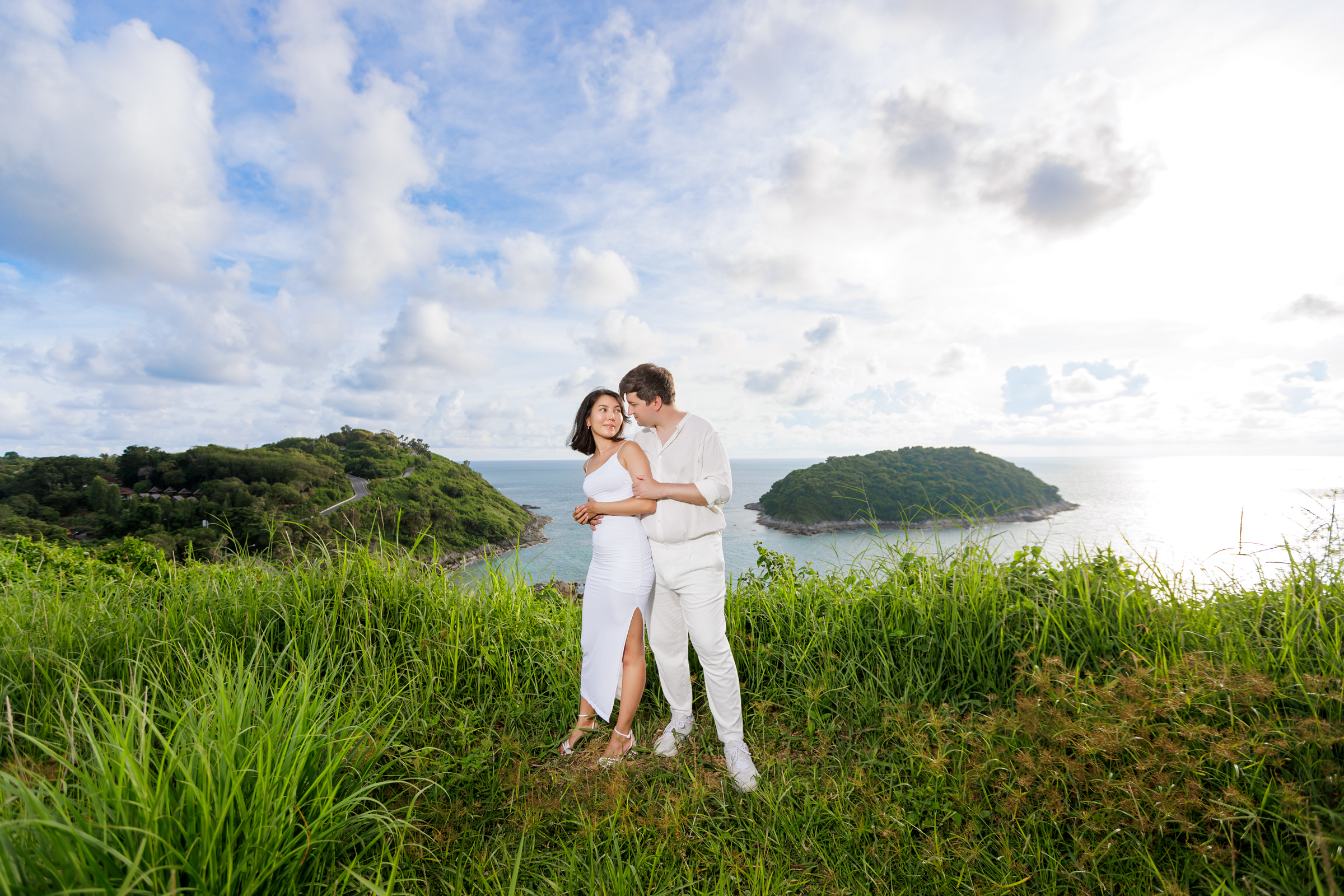 couple photoshoot at windmill viewpoint phuket