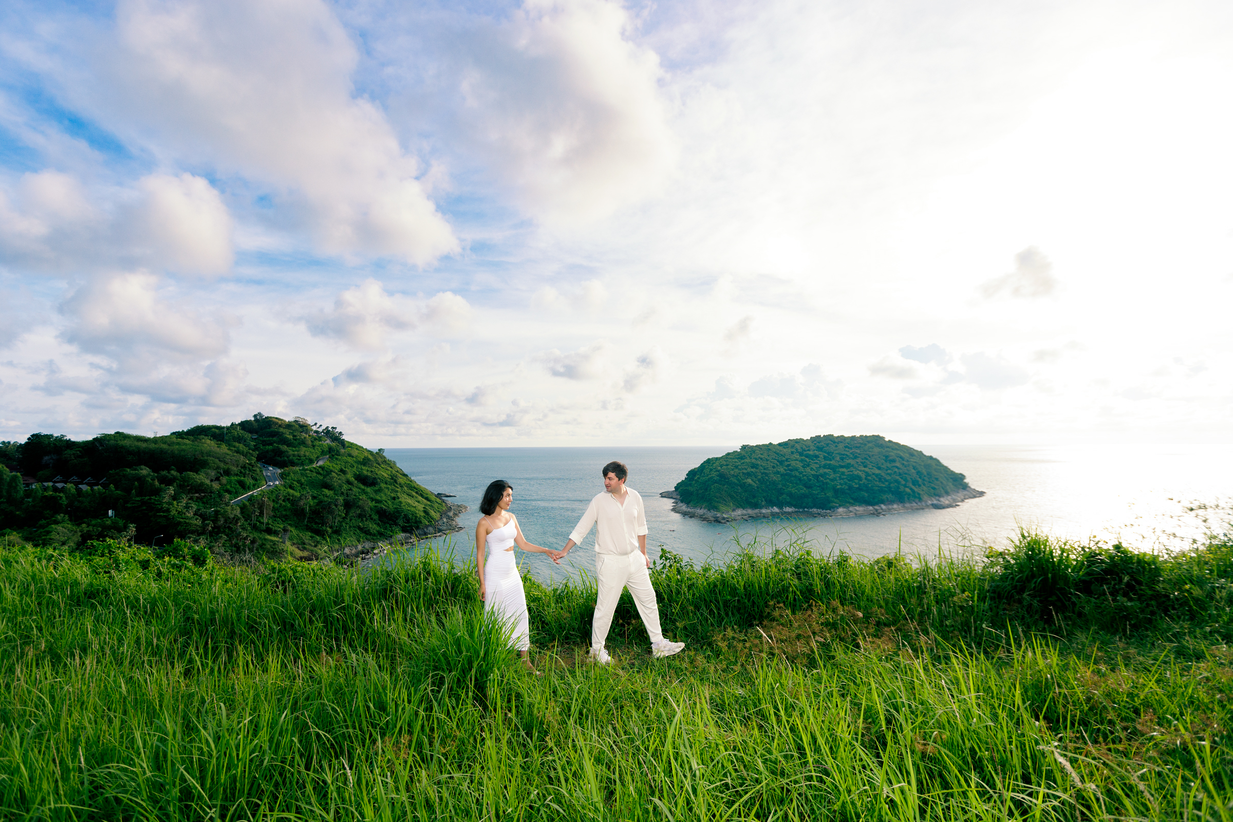 couple photoshoot at windmill viewpoint phuket