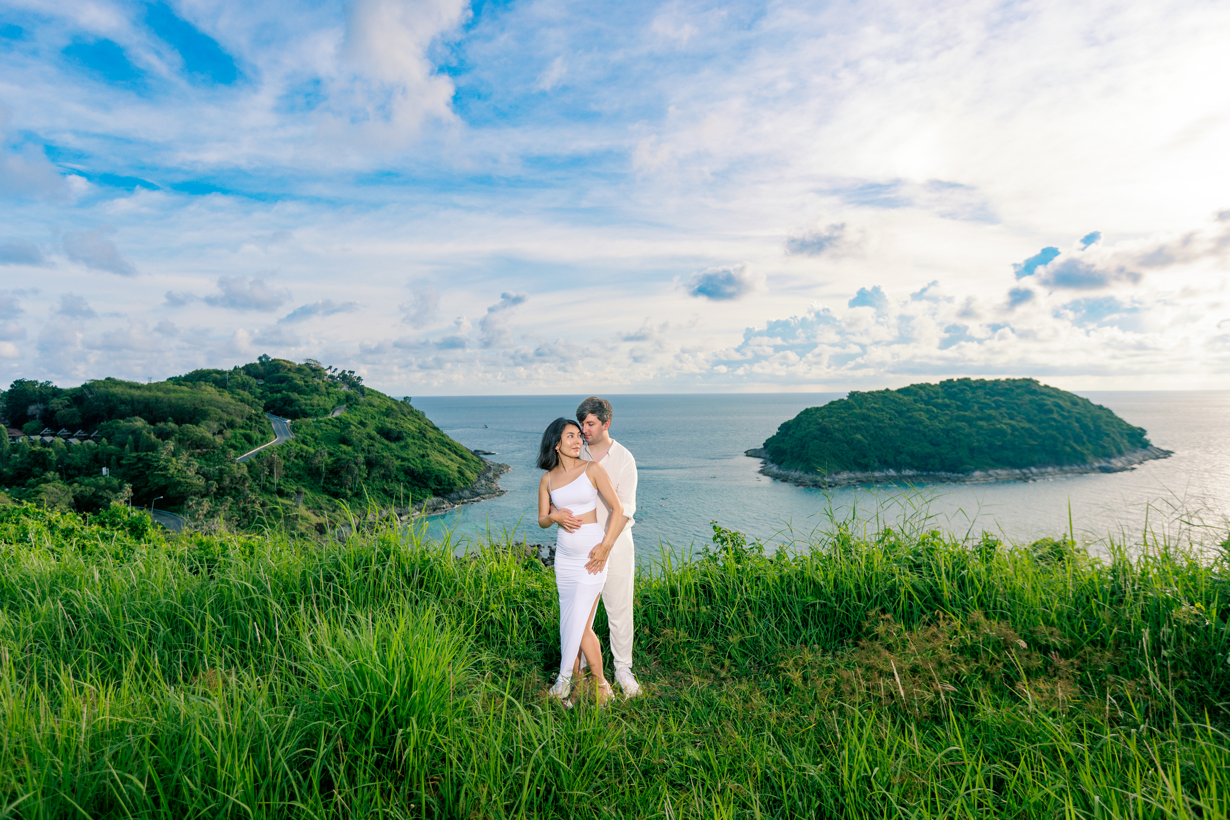 couple photoshoot at windmill viewpoint phuket