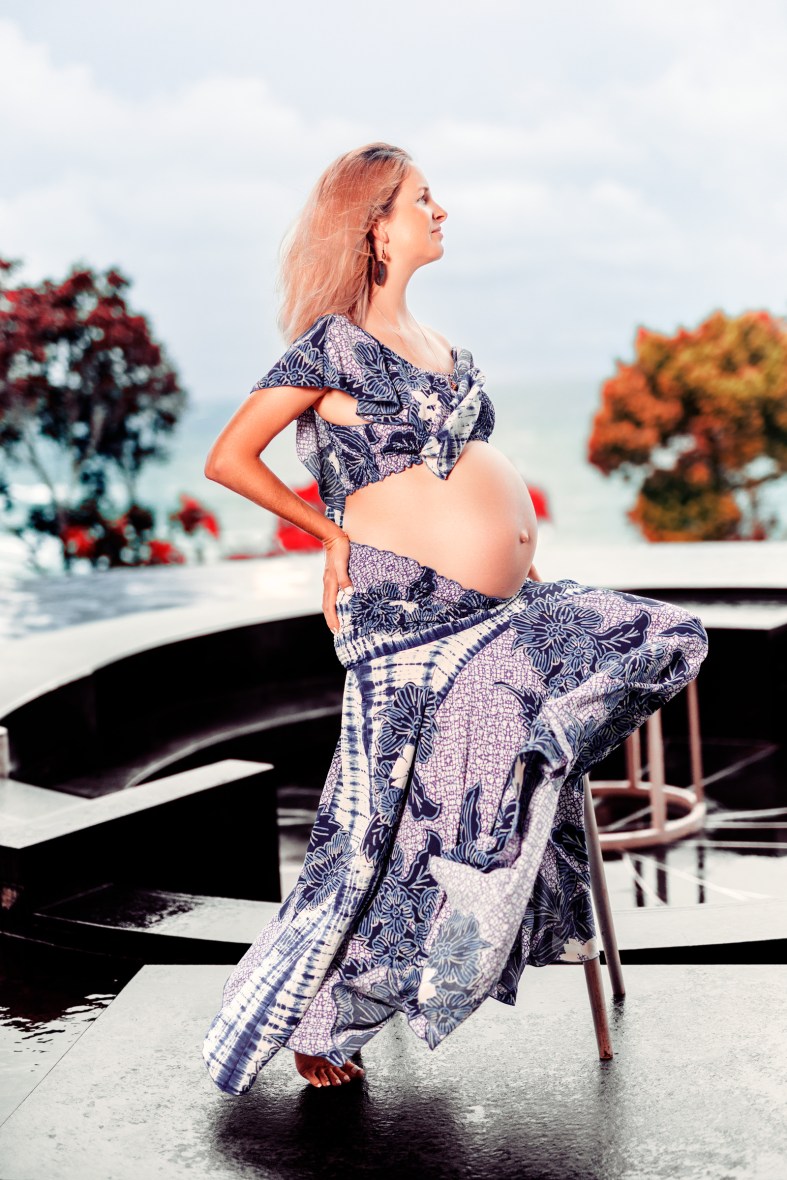 maternity photoshoot at pullman naithon beach phuket