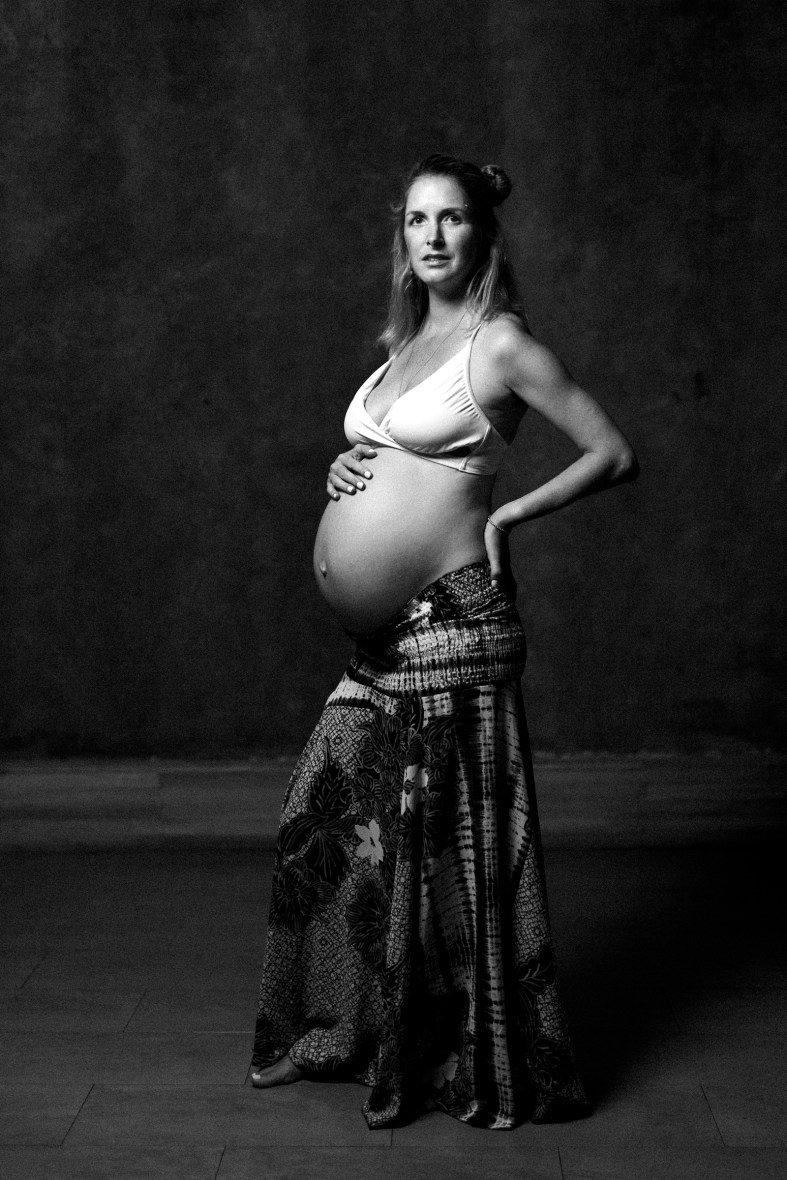 maternity photoshoot at pullman naithon beach phuket